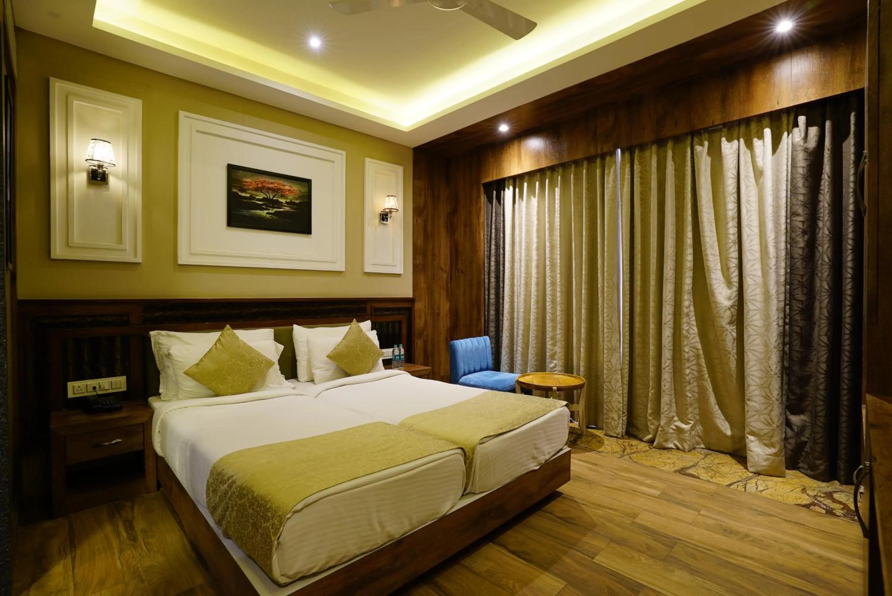 Bed in Mantra a Boutique Hotel