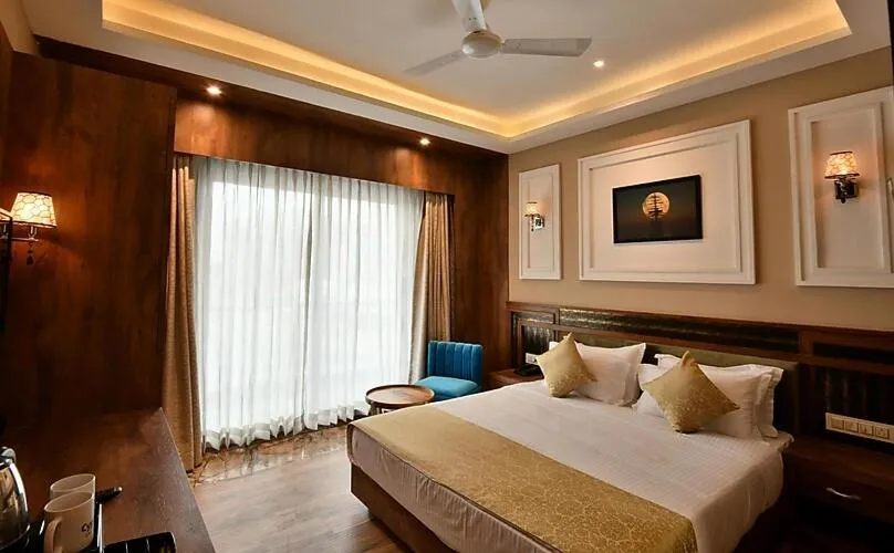 Bed in Mantra a Boutique Hotel