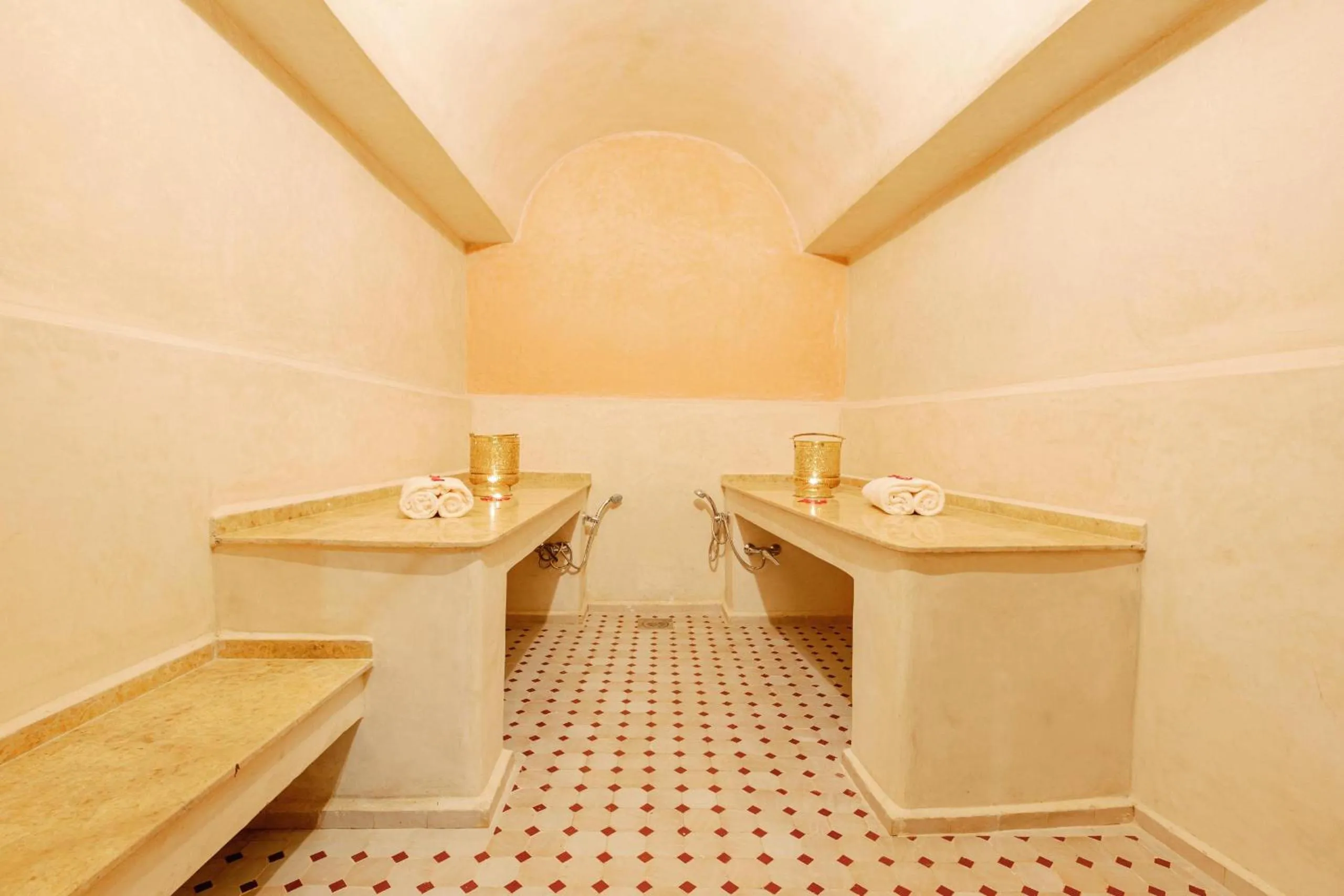 Spa and wellness centre/facilities in Riad El Hara