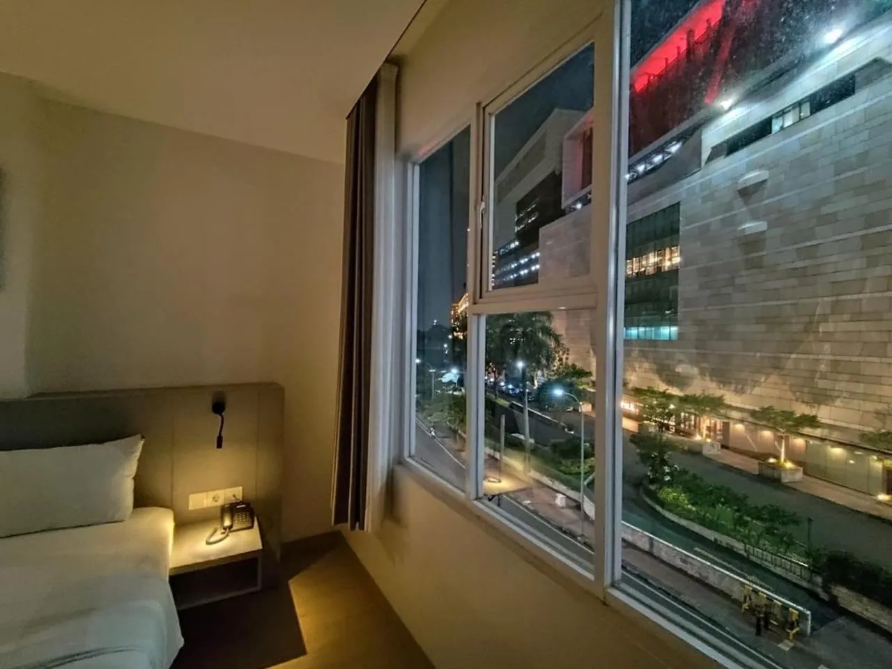 Bedroom, Bed in Grand Thamrin Hotel
