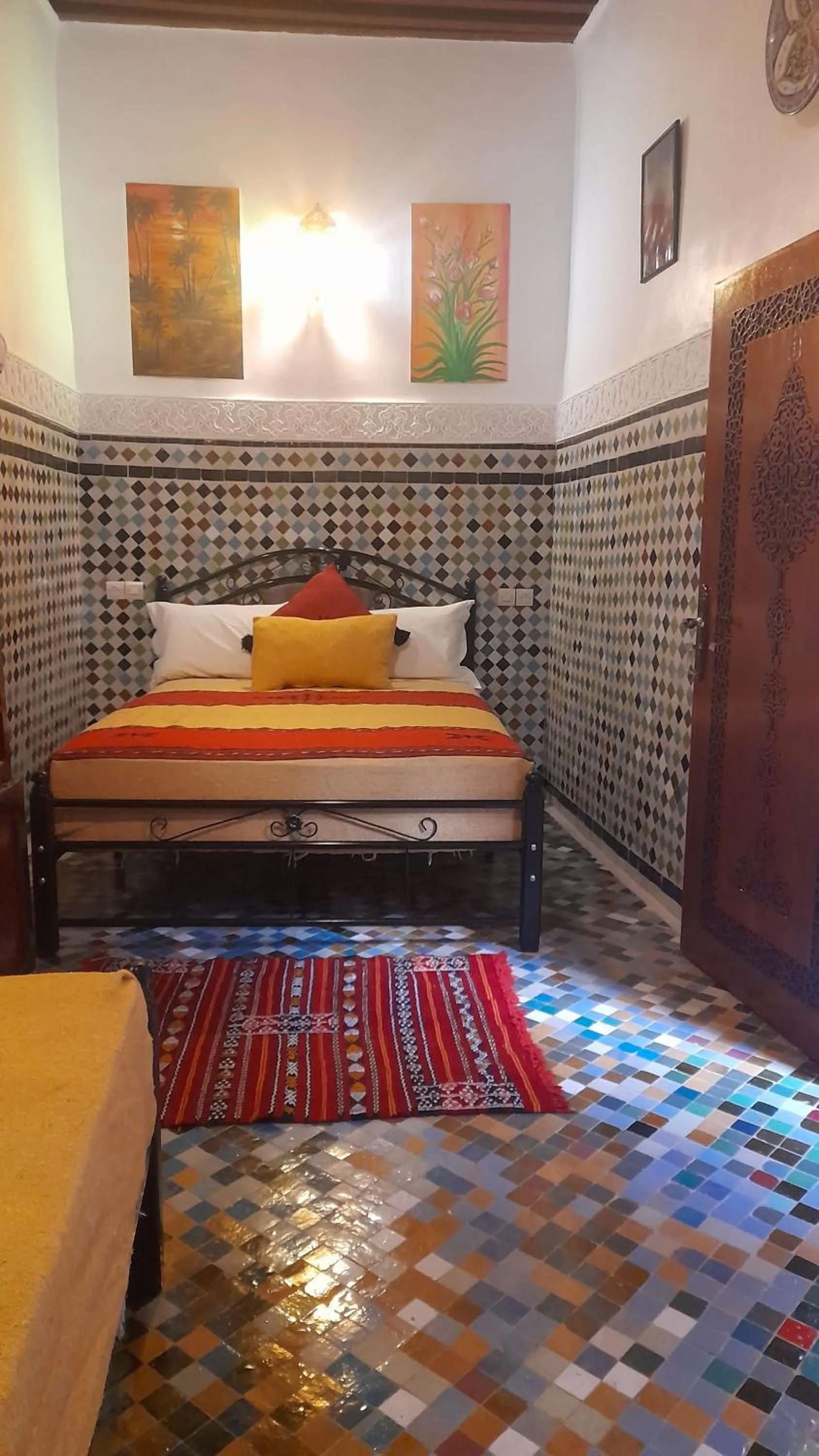 Photo of the whole room, Bed in Riad amal