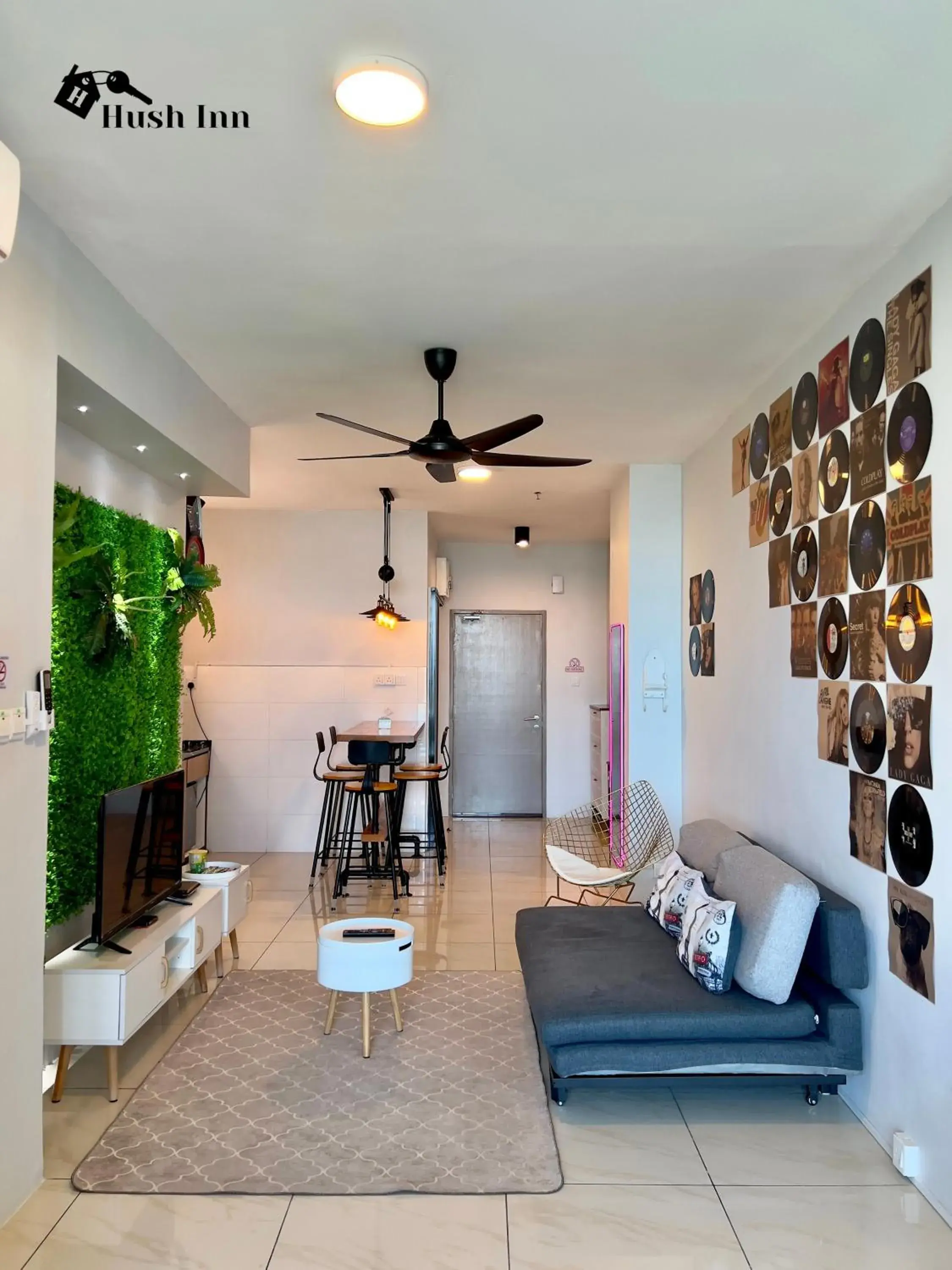 Two-Bedroom Apartment in Hush Inn at ITCC Manhattan Suites Two-Bedroom Apartment in Hush Inn at ITCC Manhattan Suites