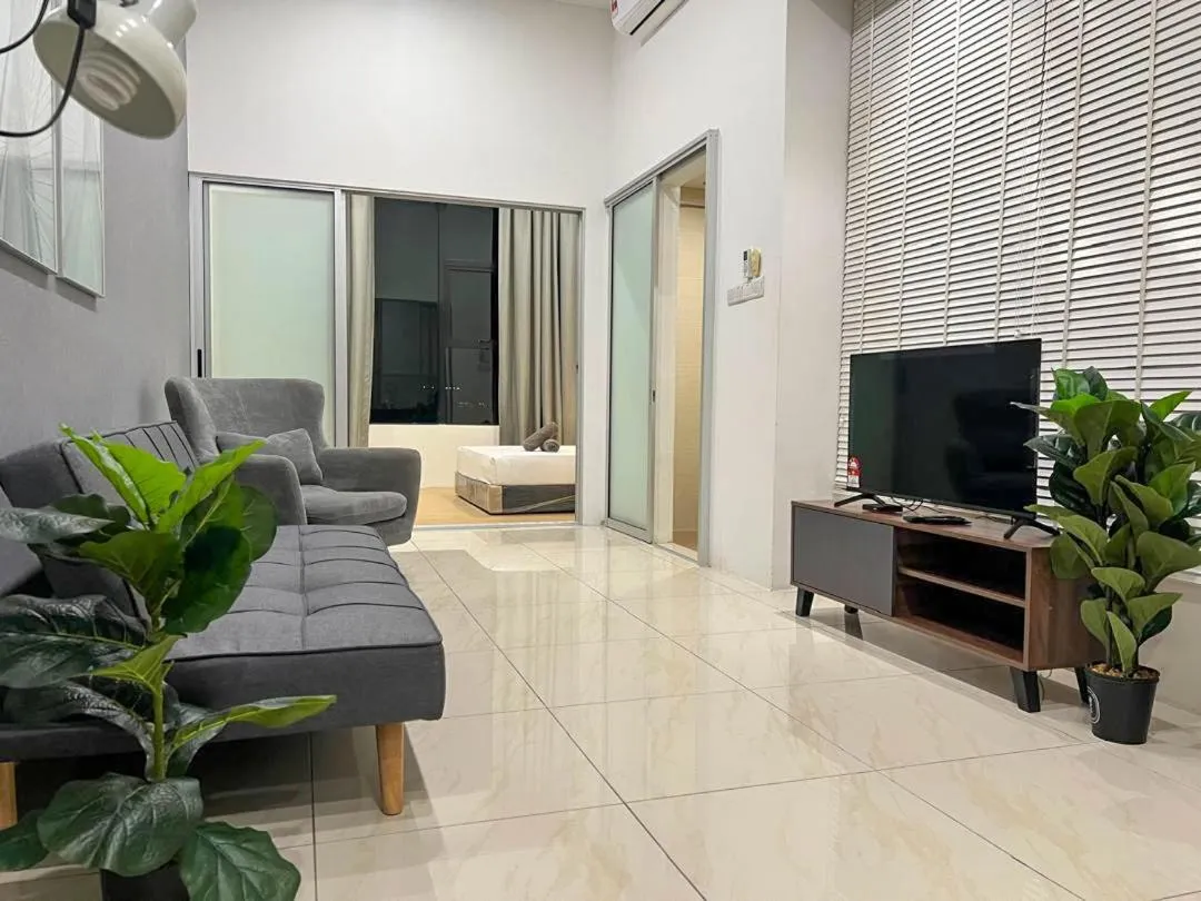 Hush Inn at ITCC Manhattan Suites