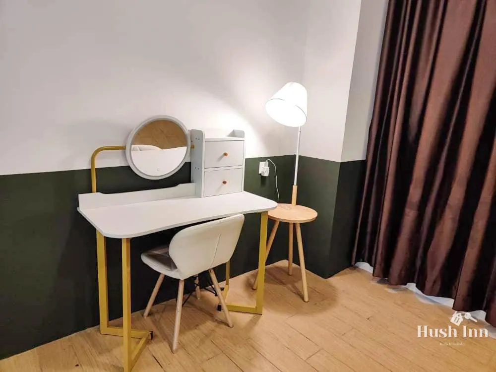 Hush Inn at ITCC Manhattan Suites