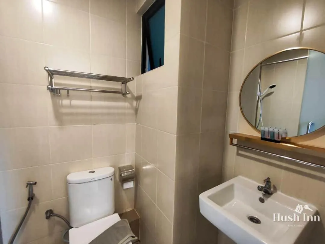 Hush Inn at ITCC Manhattan Suites