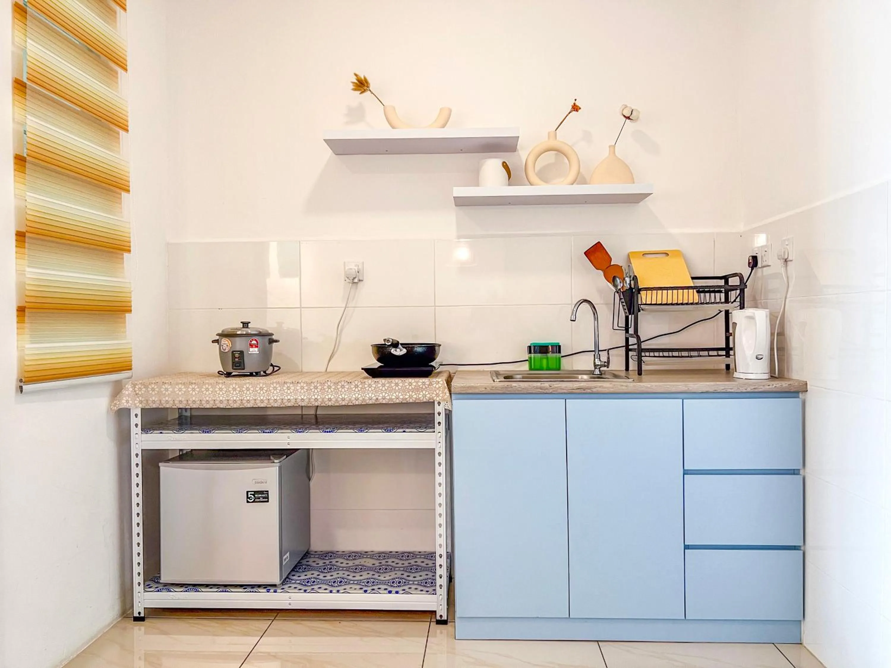 Hush Inn at ITCC Manhattan Suites