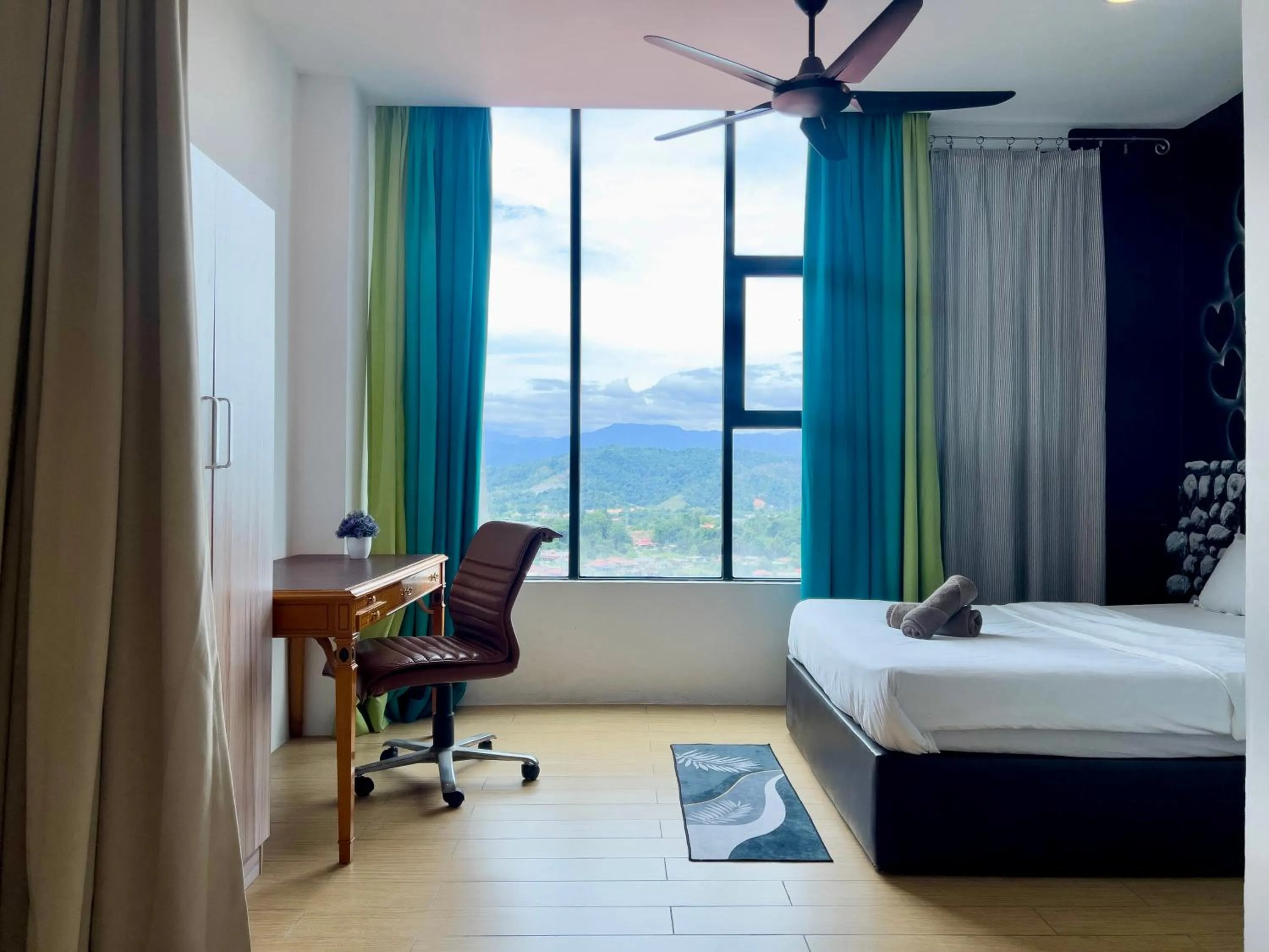 Bed in Hush Inn at ITCC Manhattan Suites