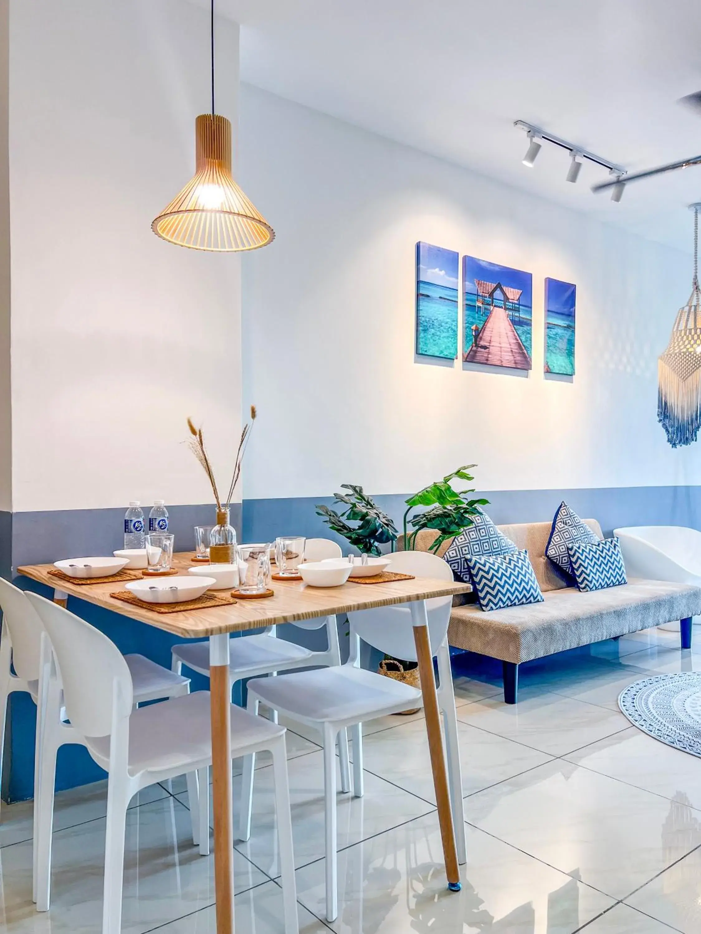 Hush Inn at ITCC Manhattan Suites Hush Inn at ITCC Manhattan Suites