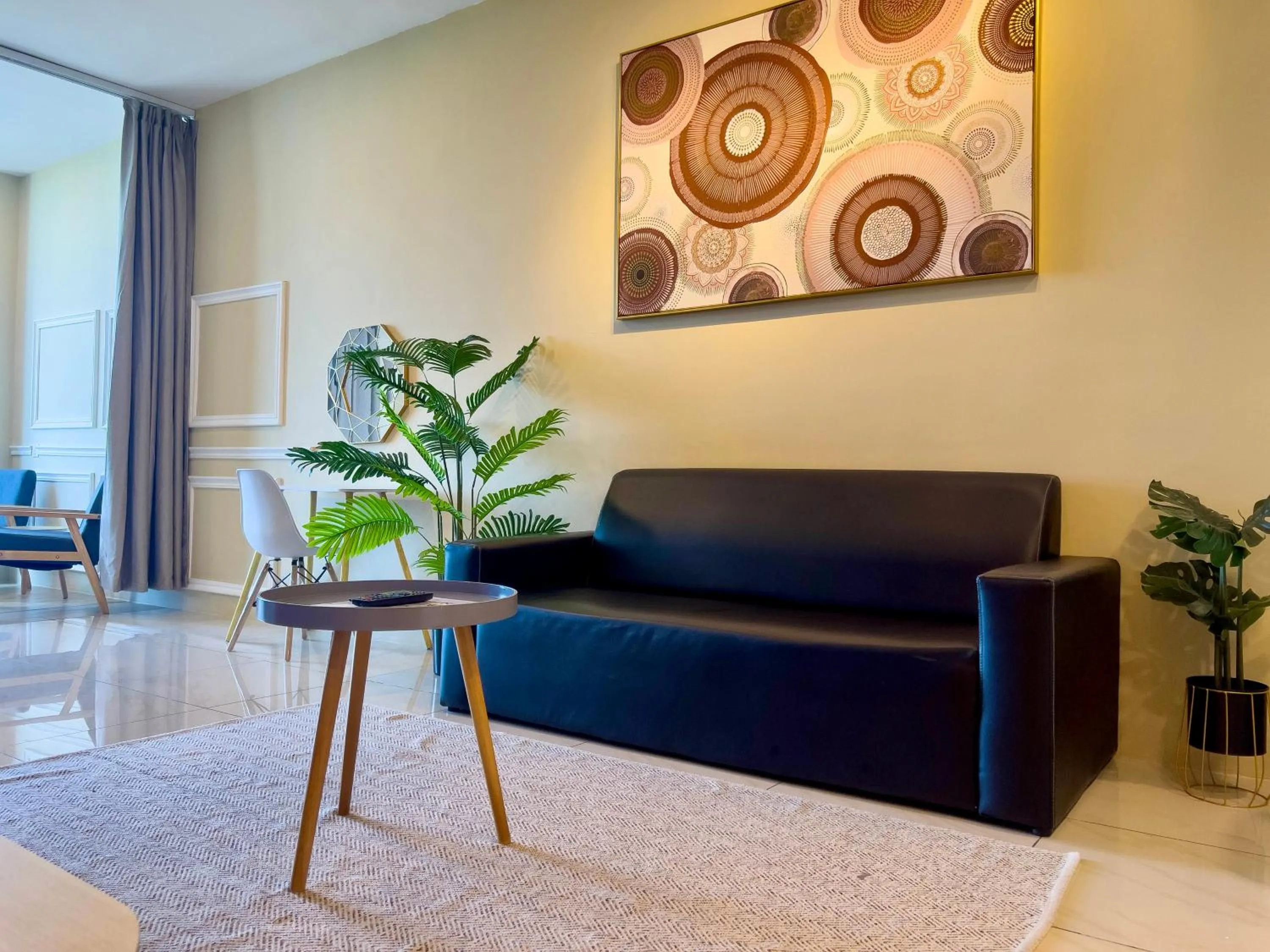 Hush Inn at ITCC Manhattan Suites