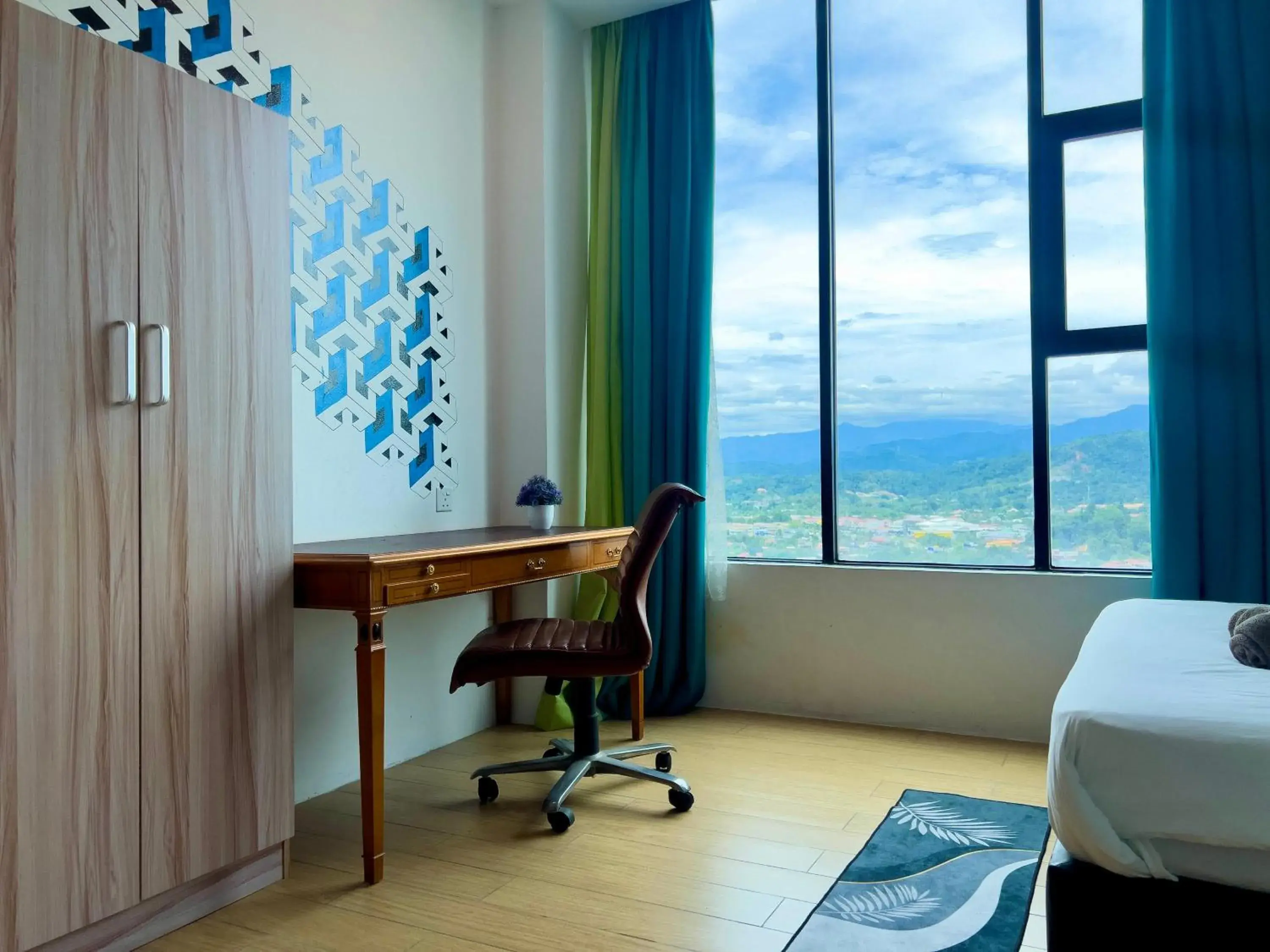 Bed in Hush Inn at ITCC Manhattan Suites Bed in Hush Inn at ITCC Manhattan Suites