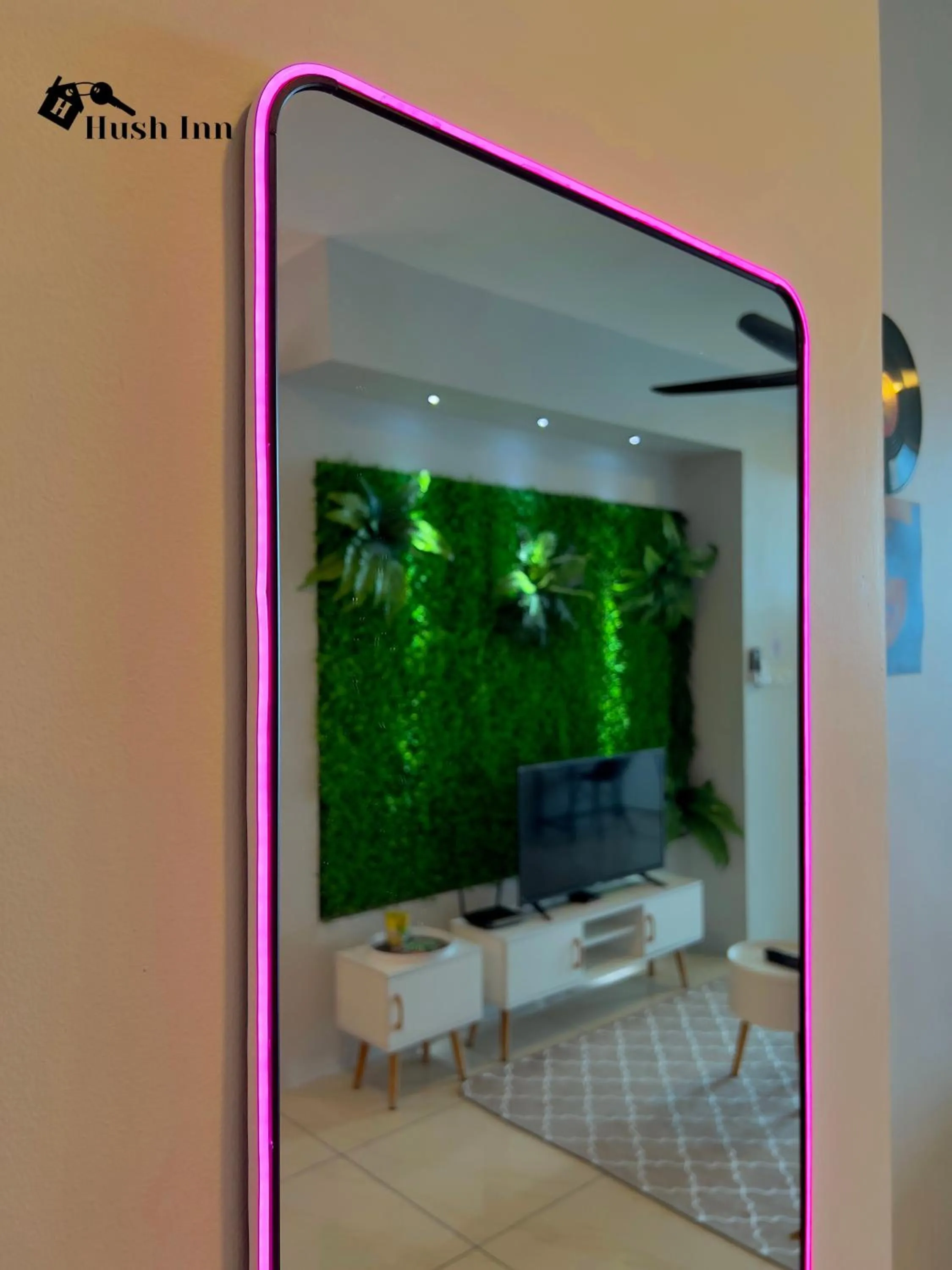 Decorative detail in Hush Inn at ITCC Manhattan Suites