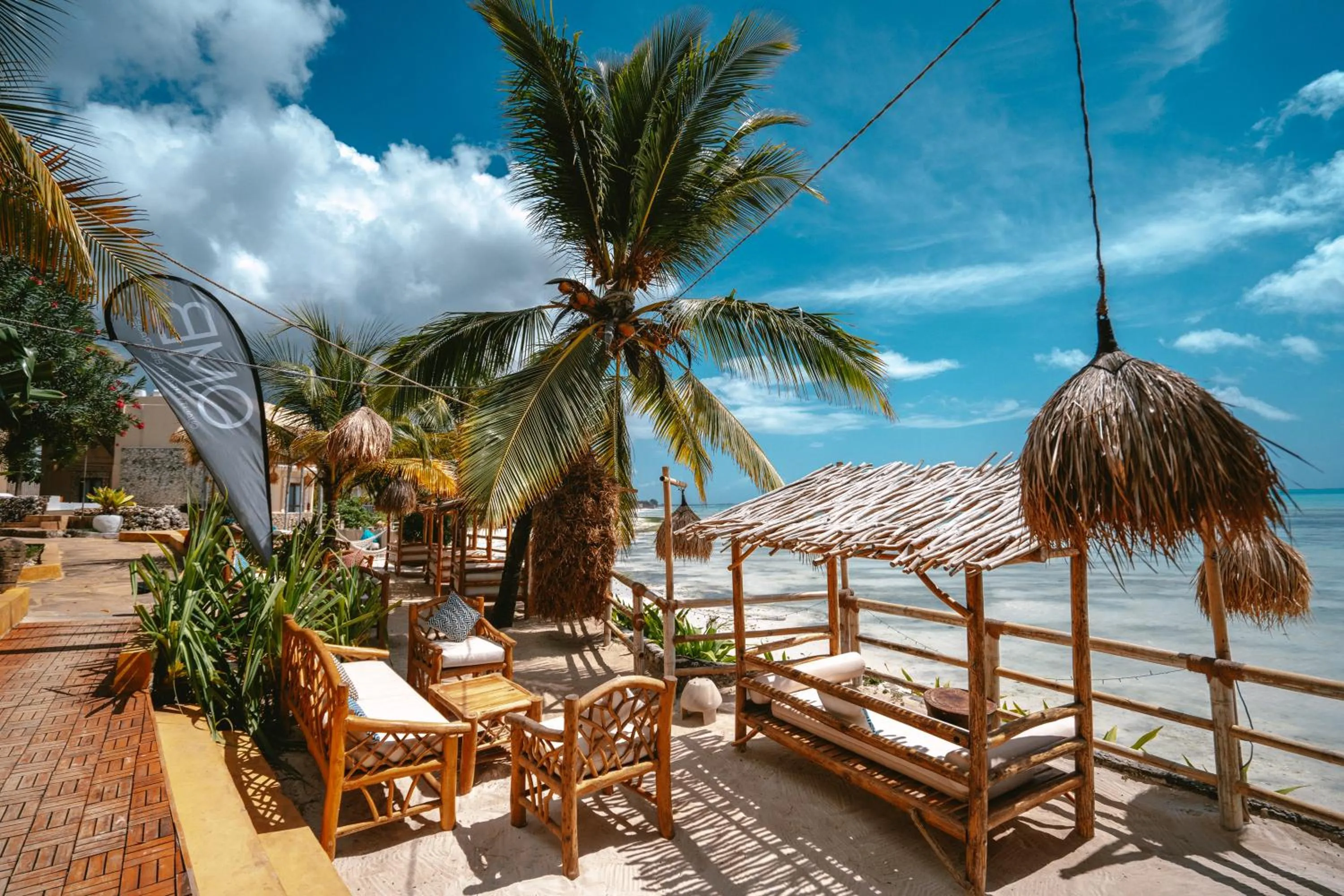 Property building in Coral Rocks Hotel & Restaurant