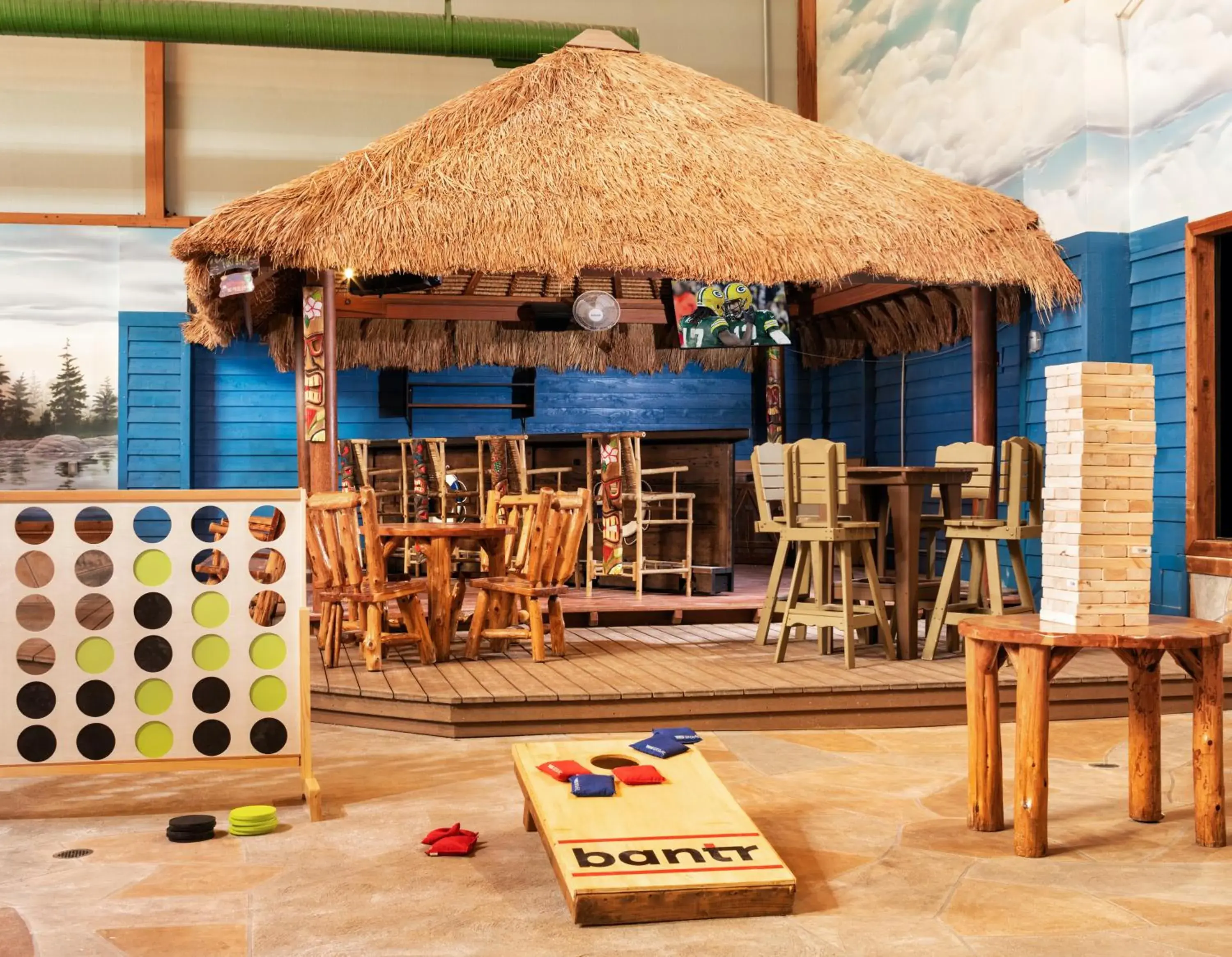 Swimming pool in bantr Grand Hotel Wausau - Rothschild Swimming pool in bantr Grand Hotel Wausau - Rothschild