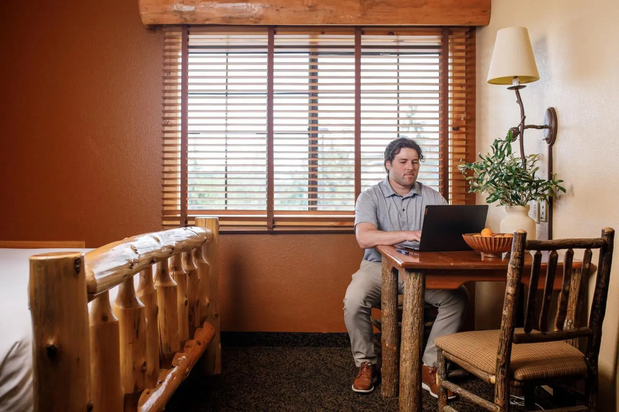 King Studio in bantr Grand Hotel Wausau - Rothschild King Studio in bantr Grand Hotel Wausau - Rothschild