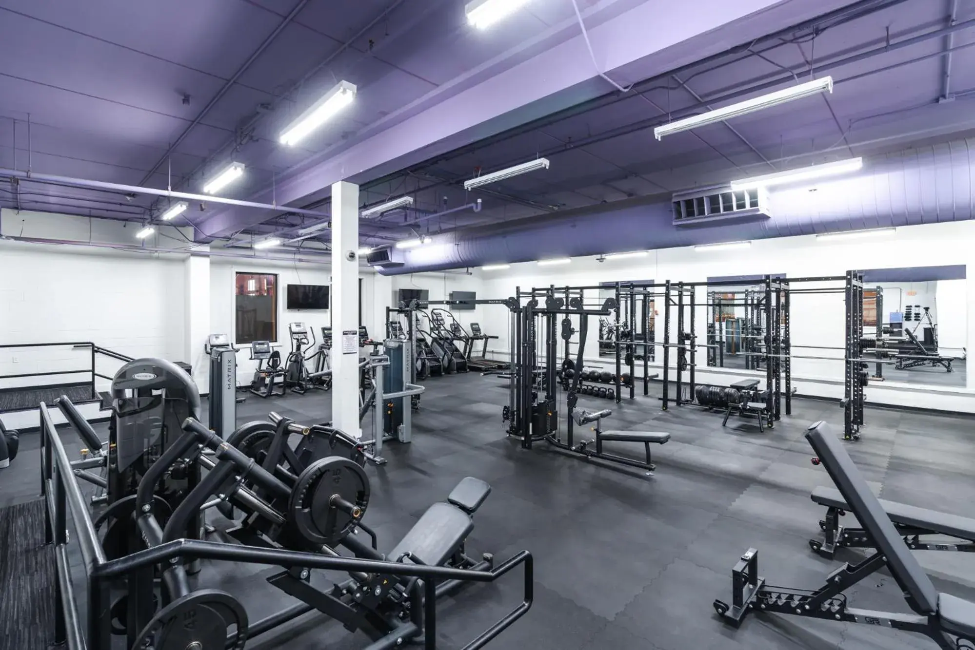 Fitness centre/facilities in bantr Grand Hotel Wausau - Rothschild Fitness centre/facilities in bantr Grand Hotel Wausau - Rothschild