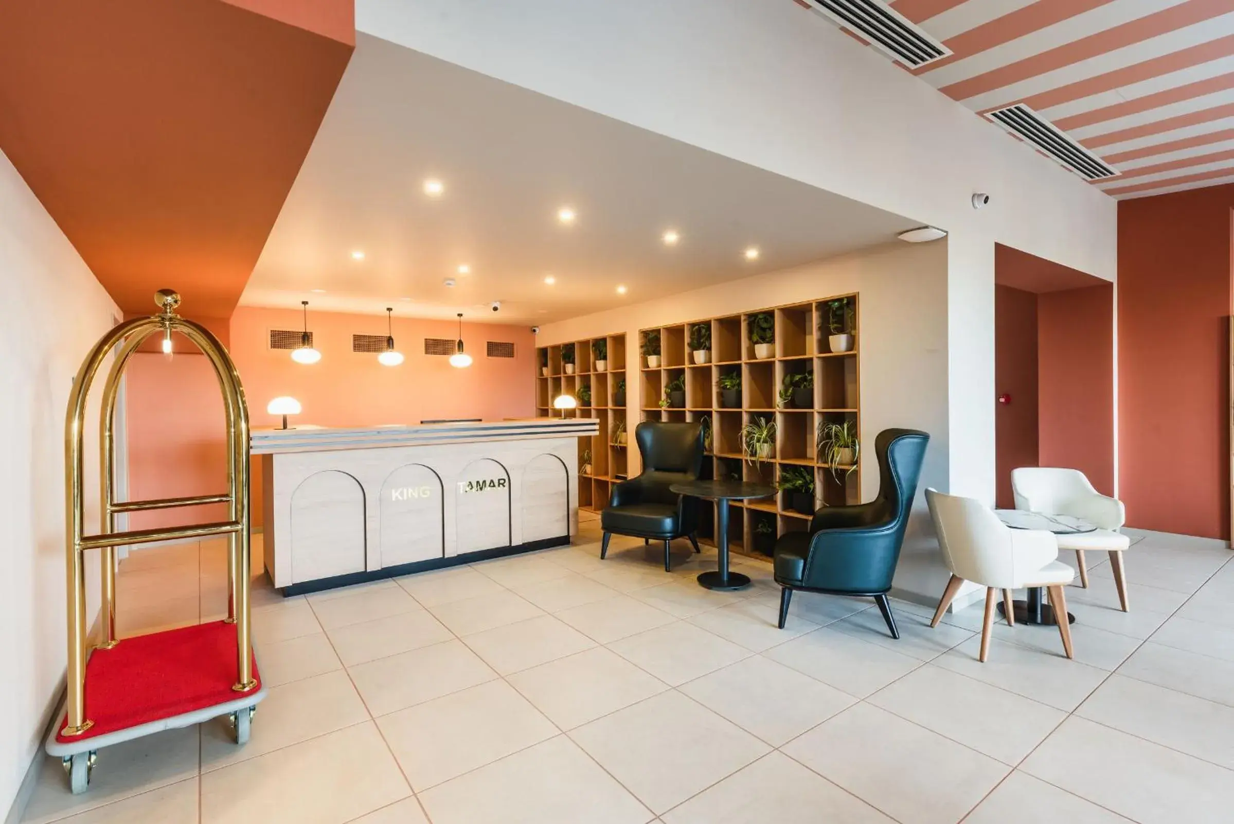 Lobby or reception in Reikartz King Tamar Tbilisi Lobby or reception in Reikartz King Tamar Tbilisi