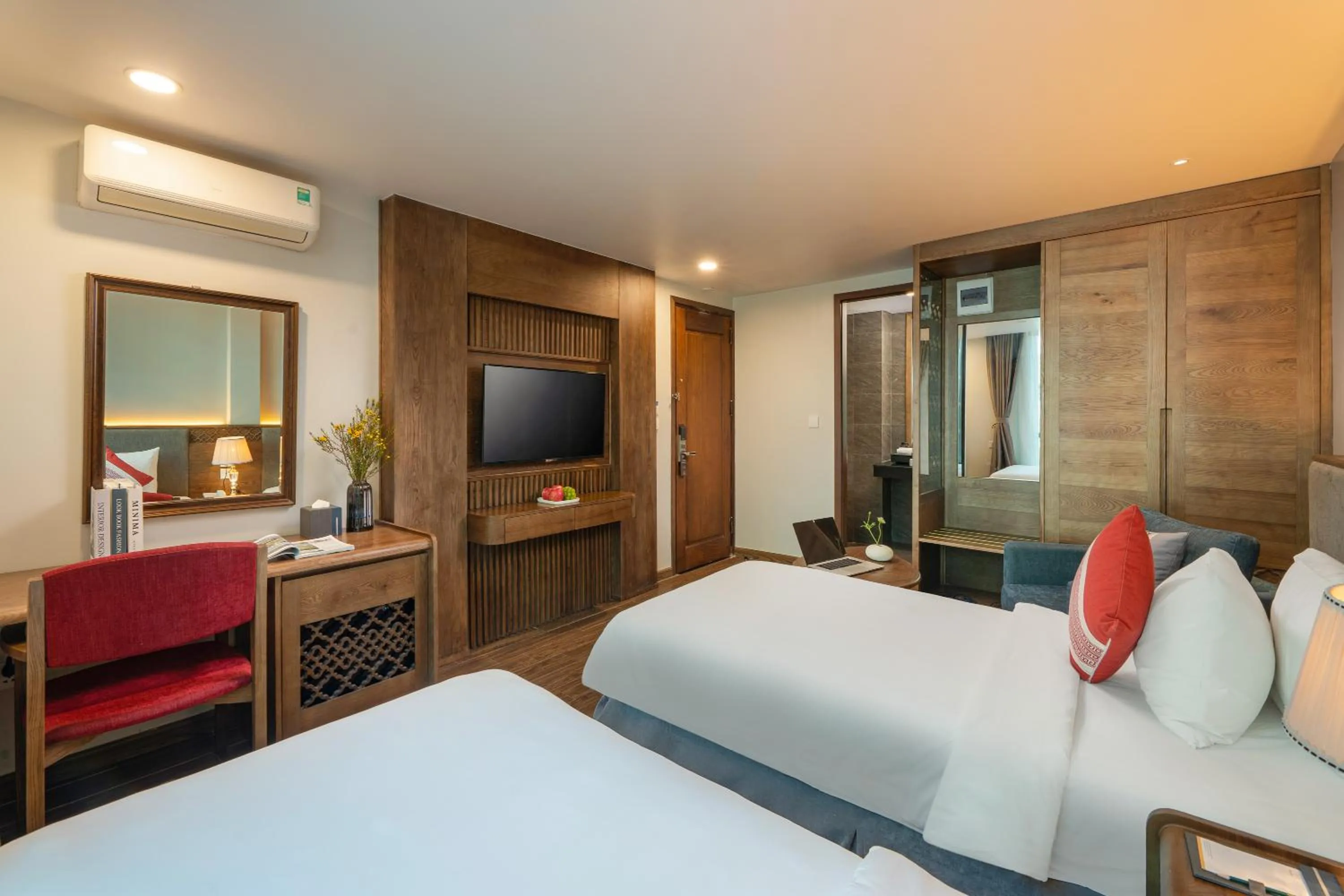 Bed in DeLaSol Sapa - Central Boutique Hotel