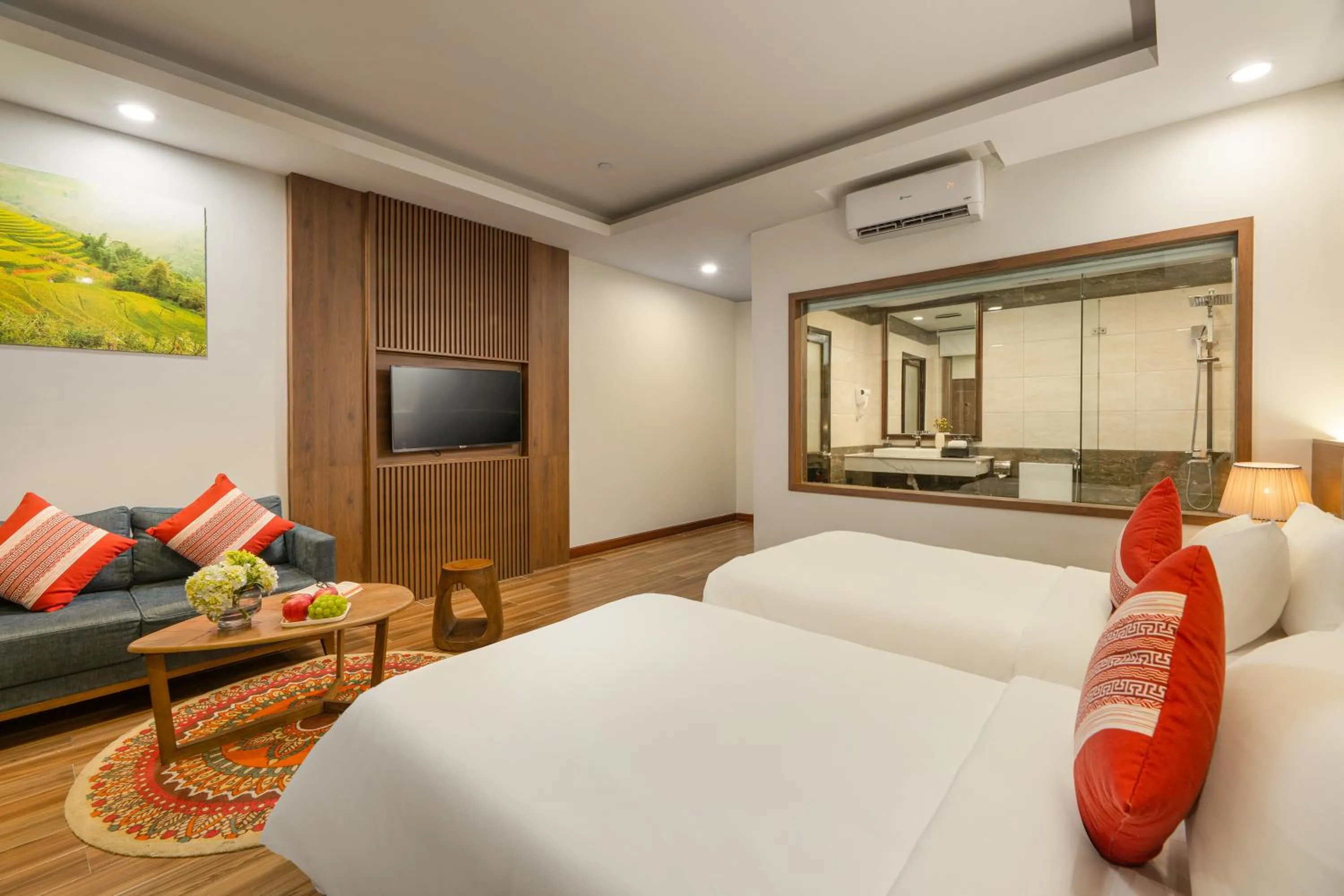 Bed in DeLaSol Sapa - Central Boutique Hotel