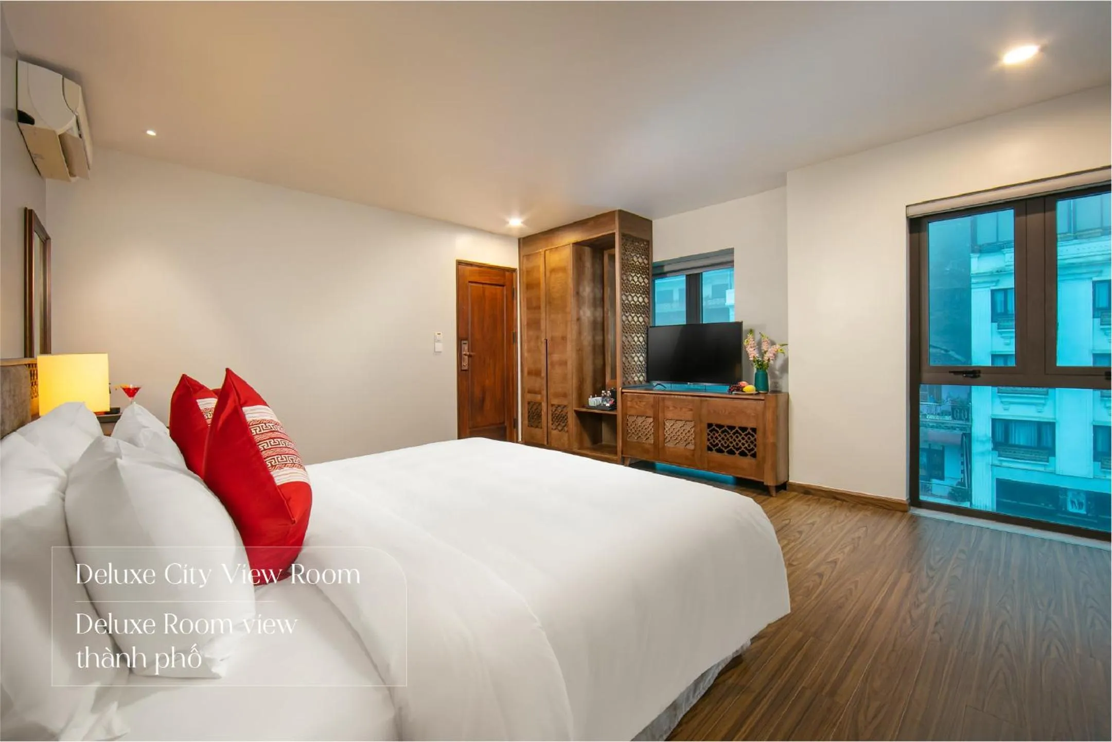 View (from property/room), Bed in DeLaSol Sapa - Central Boutique Hotel