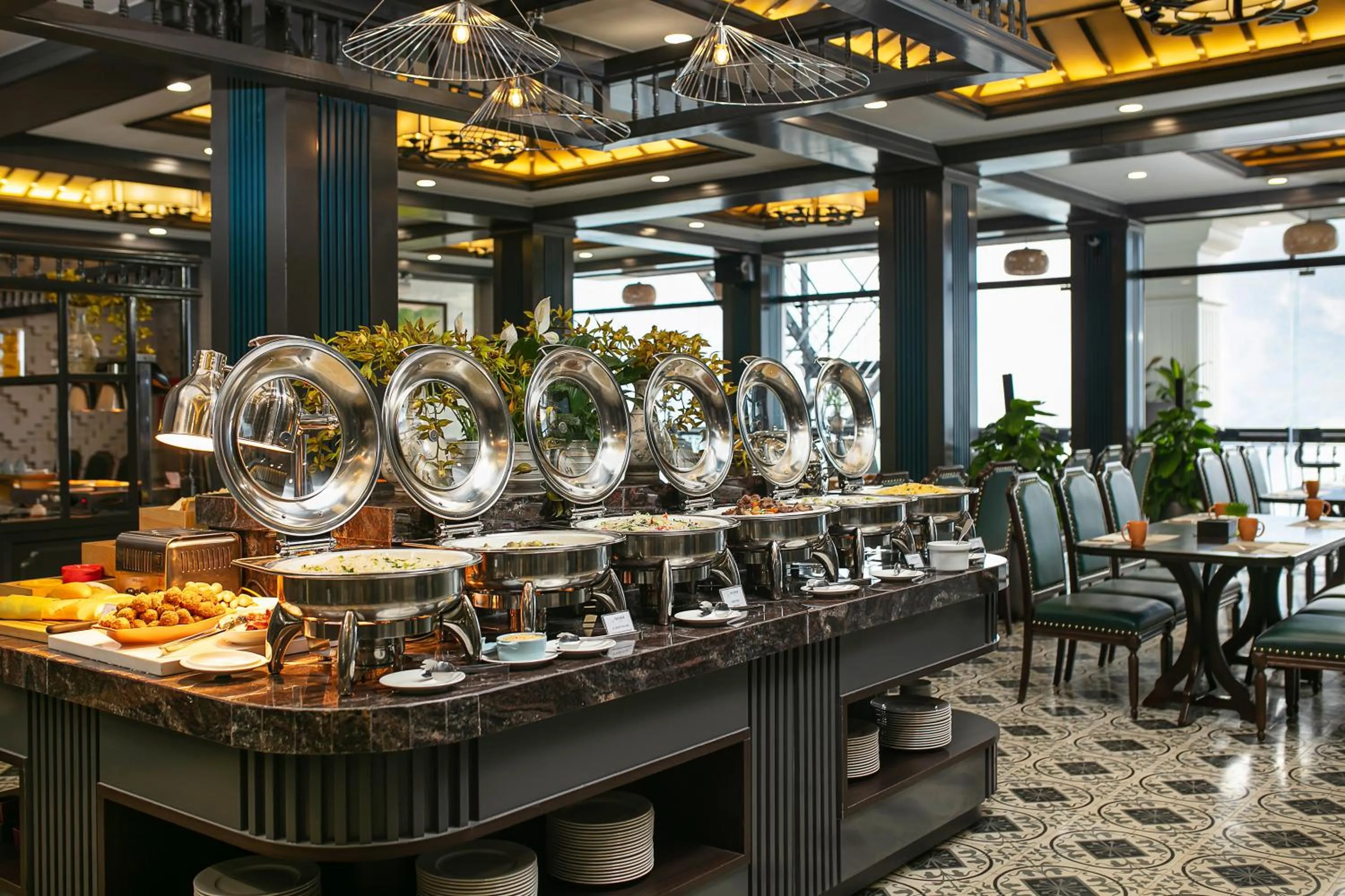 Restaurant/places to eat in DeLaSol Sapa - Central Boutique Hotel