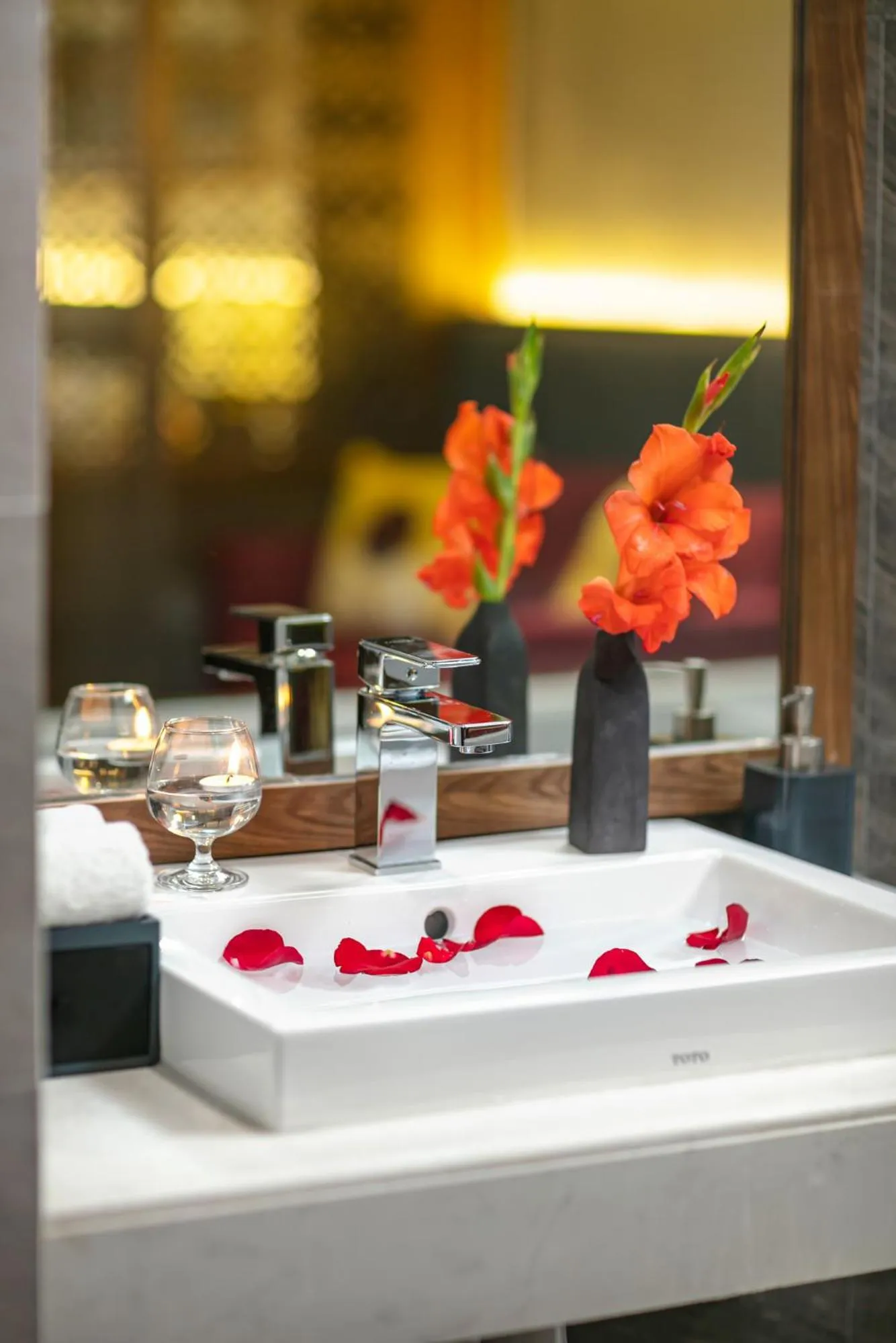 Toilet in DeLaSol Sapa - Central Boutique Hotel