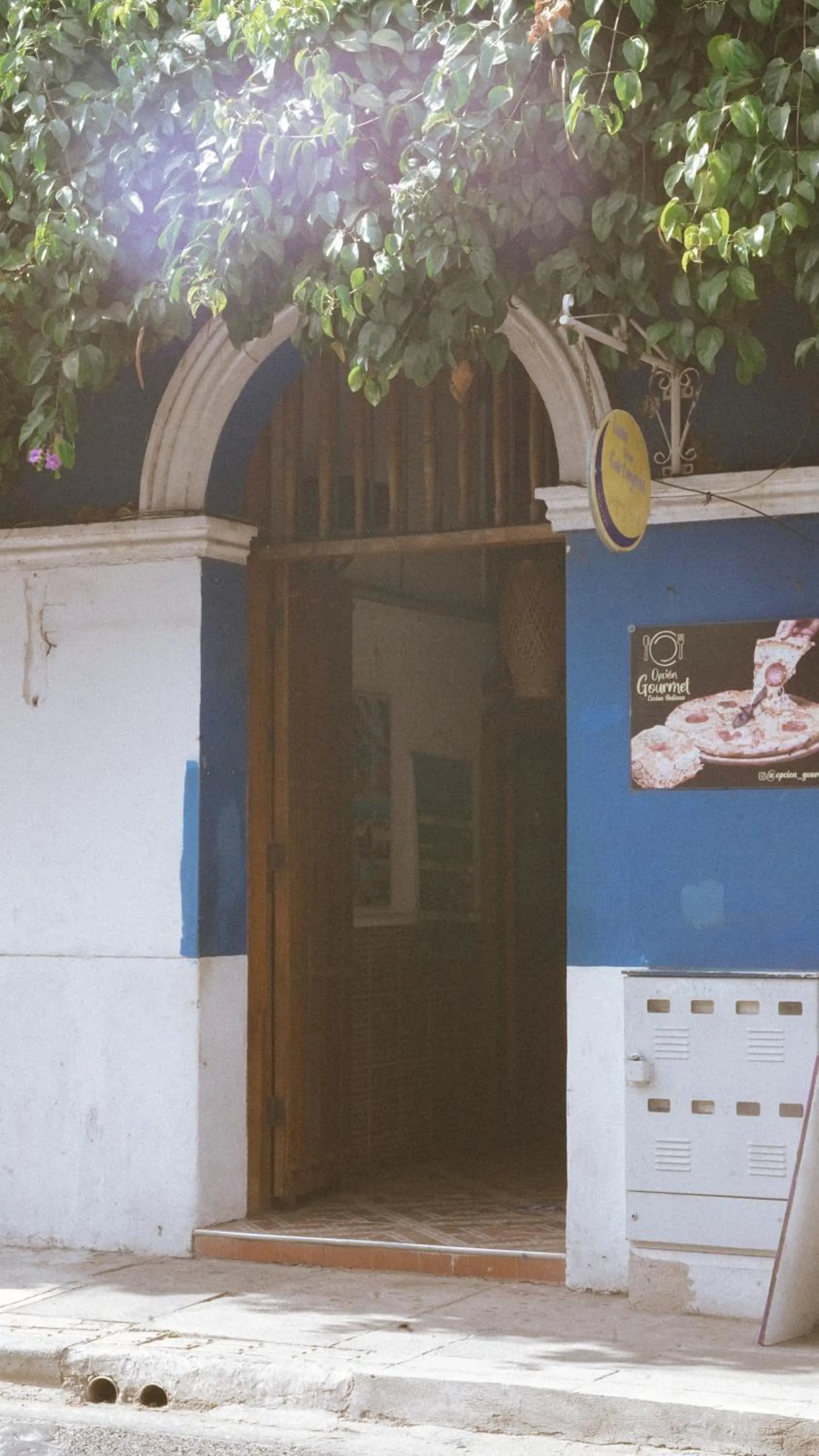 Facade/entrance in Hostal Luna Llena Getsemaní