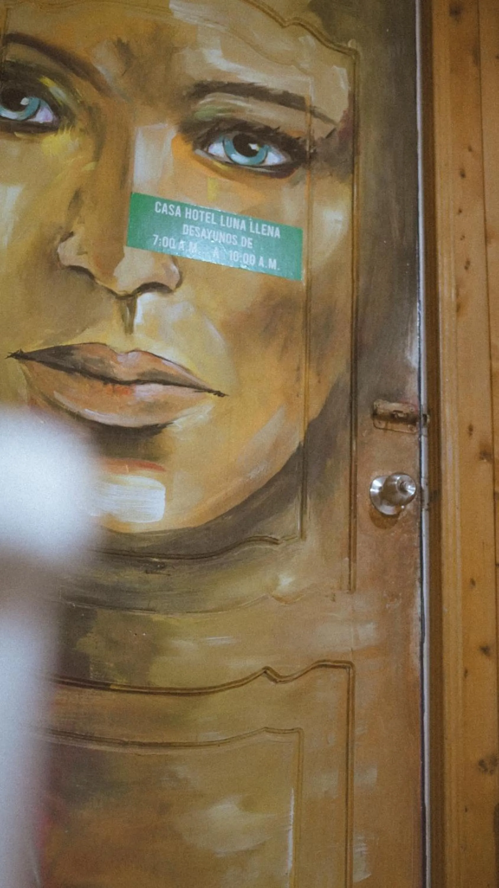 Decorative detail in Hostal Luna Llena Getsemaní