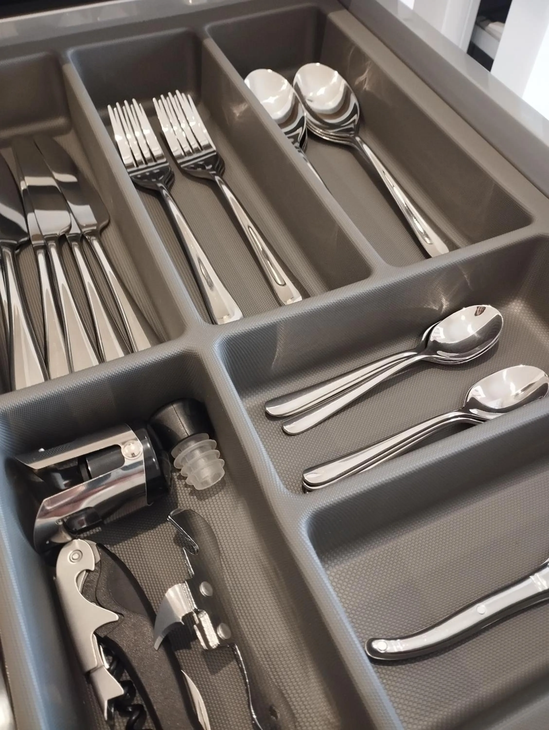 kitchen in Au coucher du lac