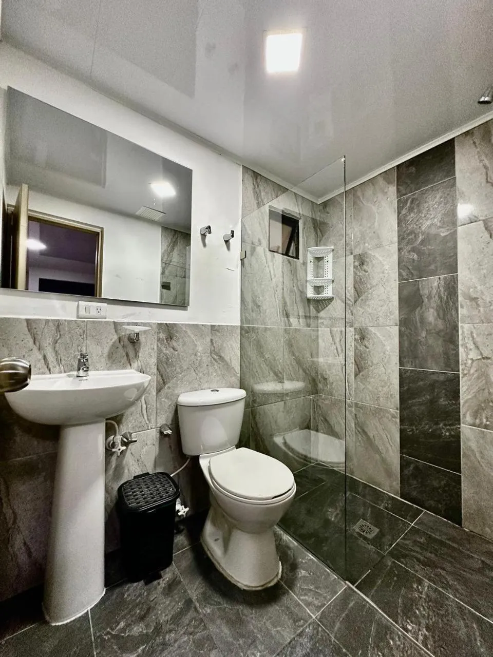 Shower in Hotel Nakama