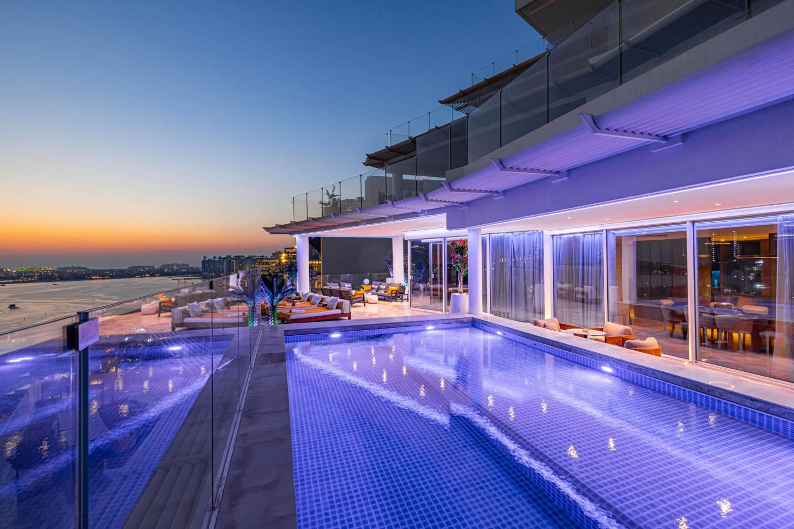 Five Palm Luxury Penthouse Full Marina View & Private Pool