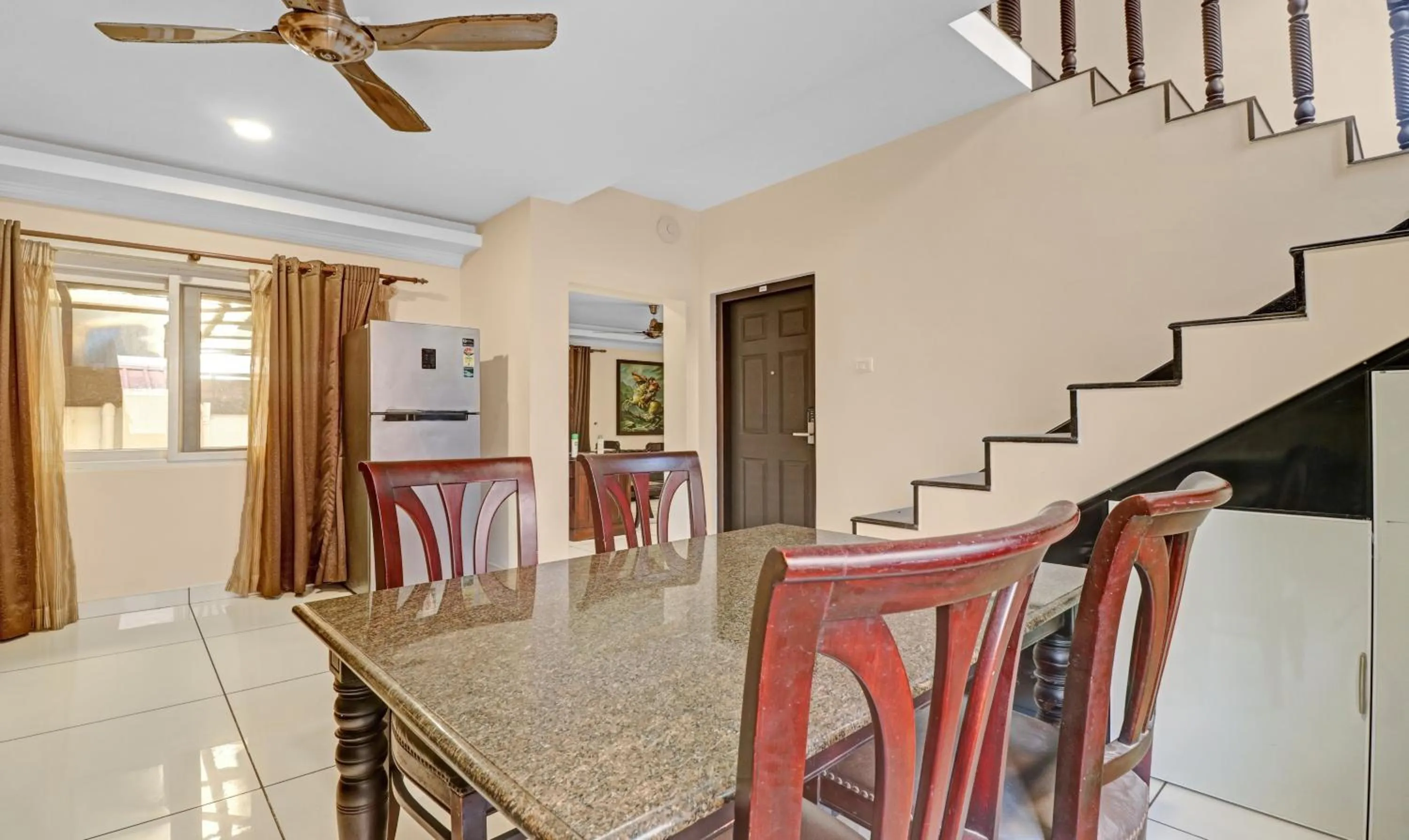 Seating area in Treebo Anchor Inn