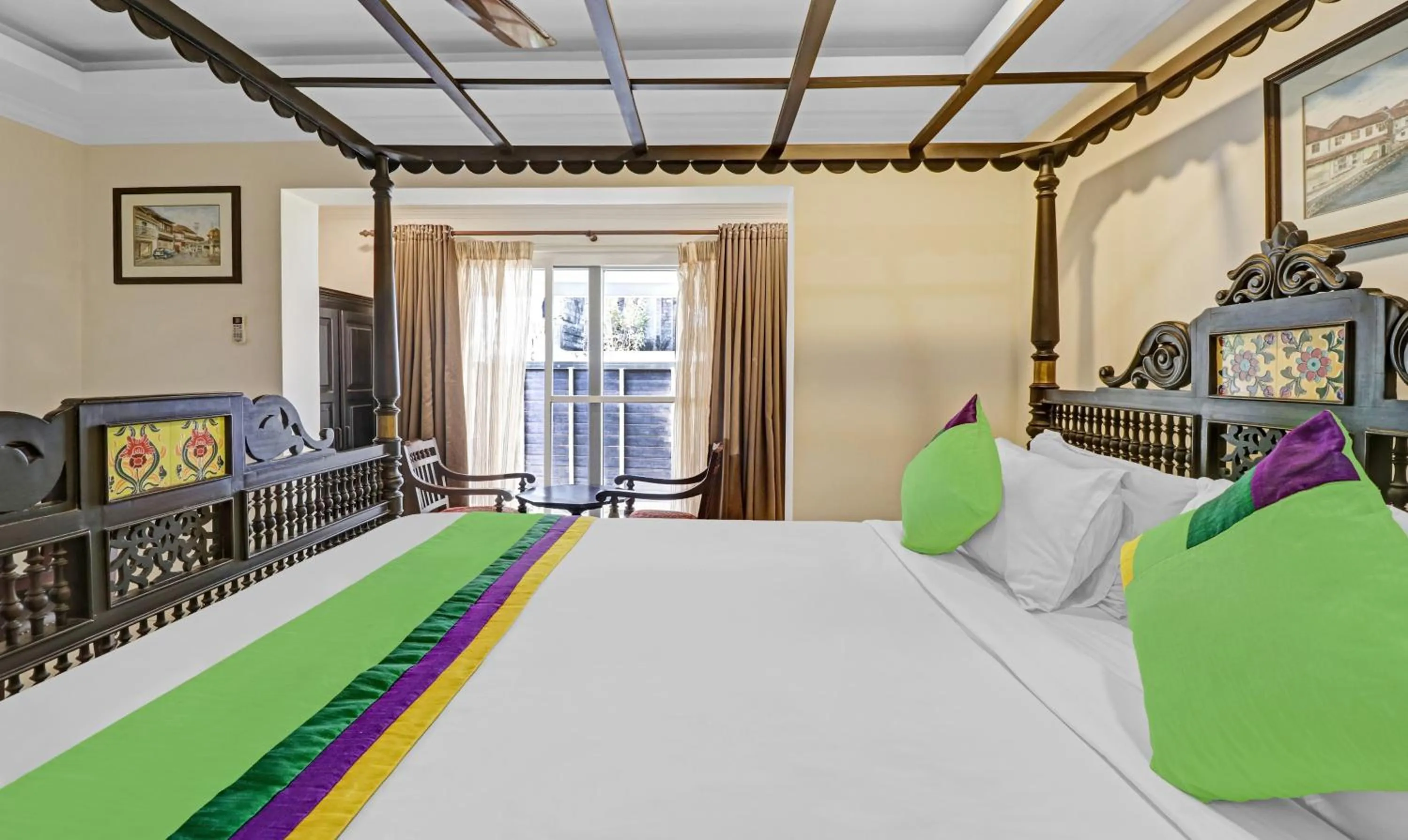 Bedroom, Bed in Treebo Anchor Inn