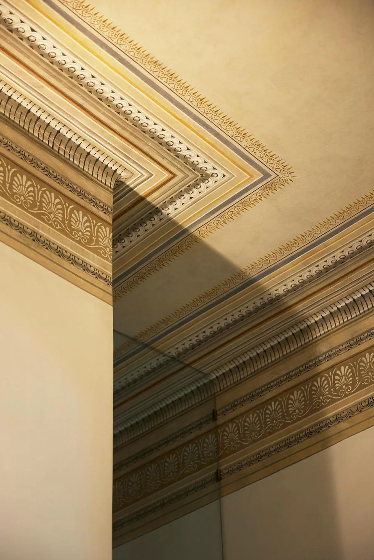 Decorative detail in Del Taso 1850