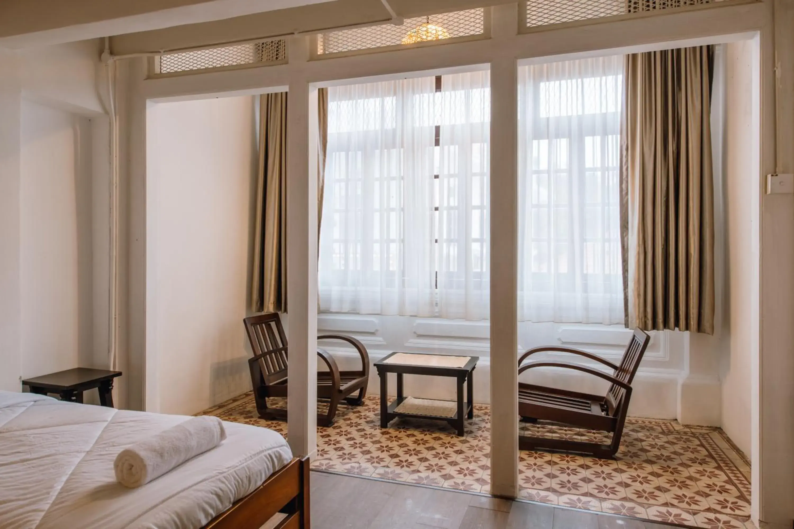 Seating area, Bed in Heeren By The River Seating area, Bed in Heeren By The River