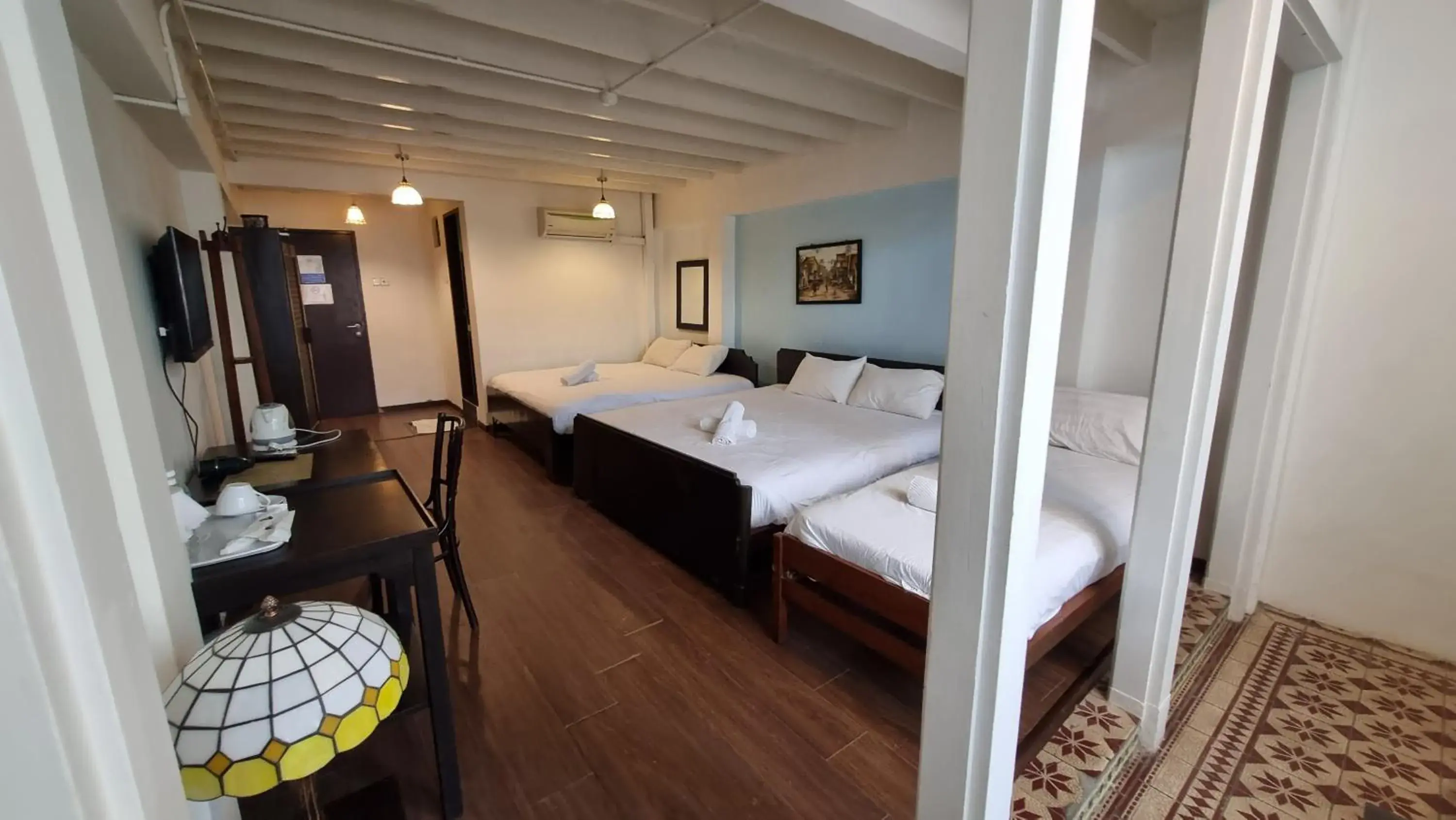 Photo of the whole room, Bed in Heeren By The River Photo of the whole room, Bed in Heeren By The River