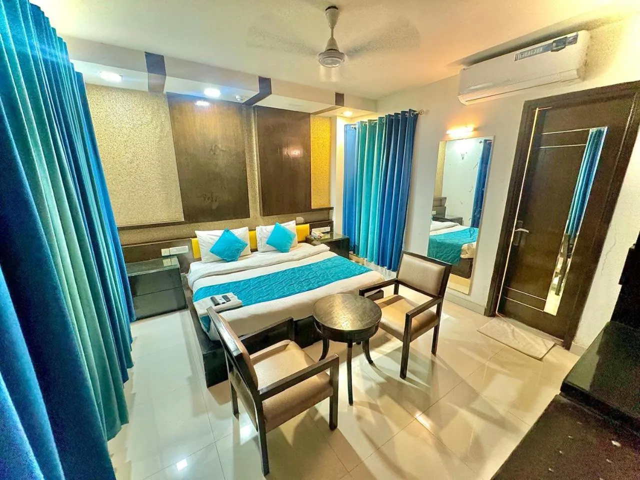 Hotel Delhi Pride, Karol Bagh