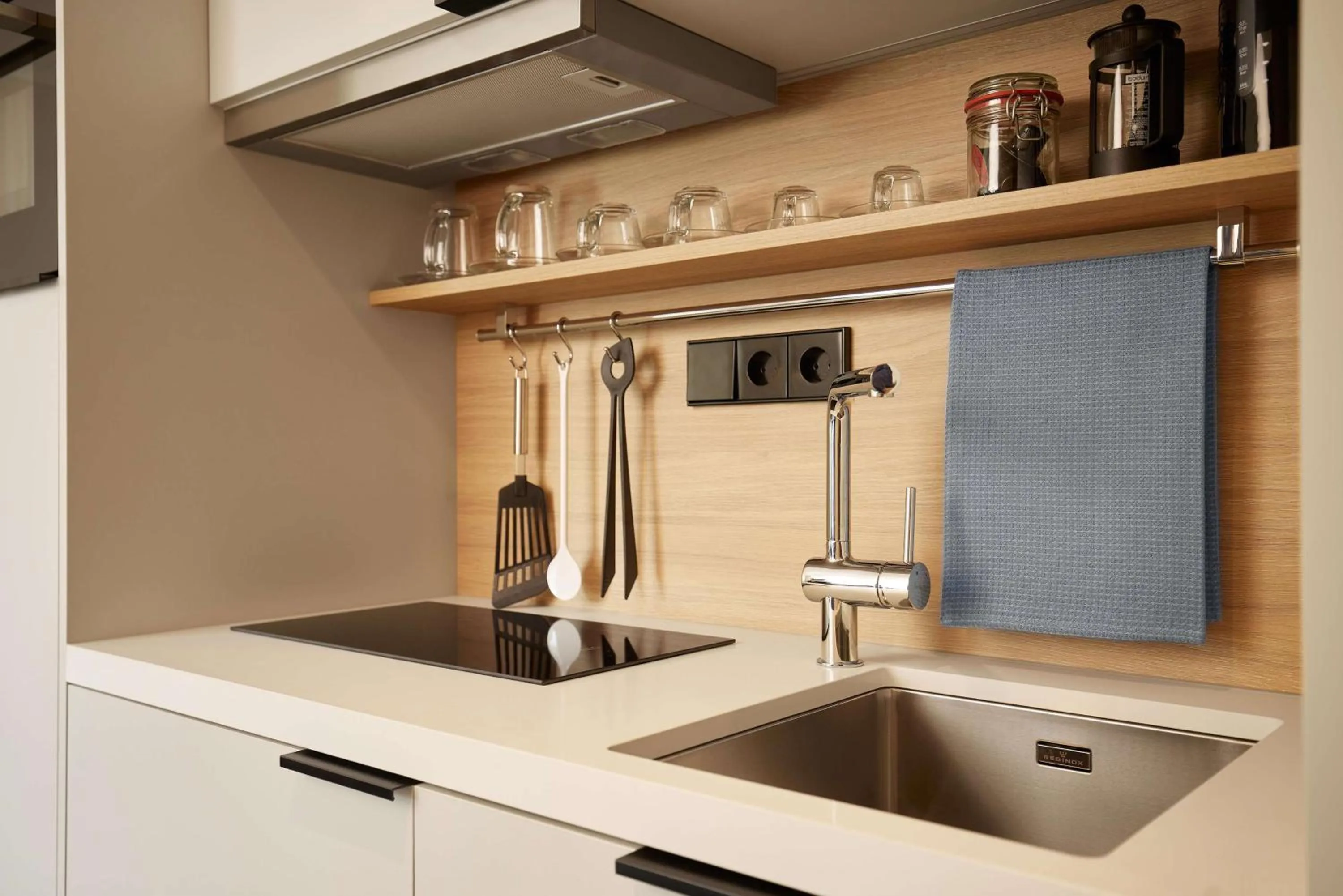 Kitchen or kitchenette in Adina Apartment Hotel Stuttgart