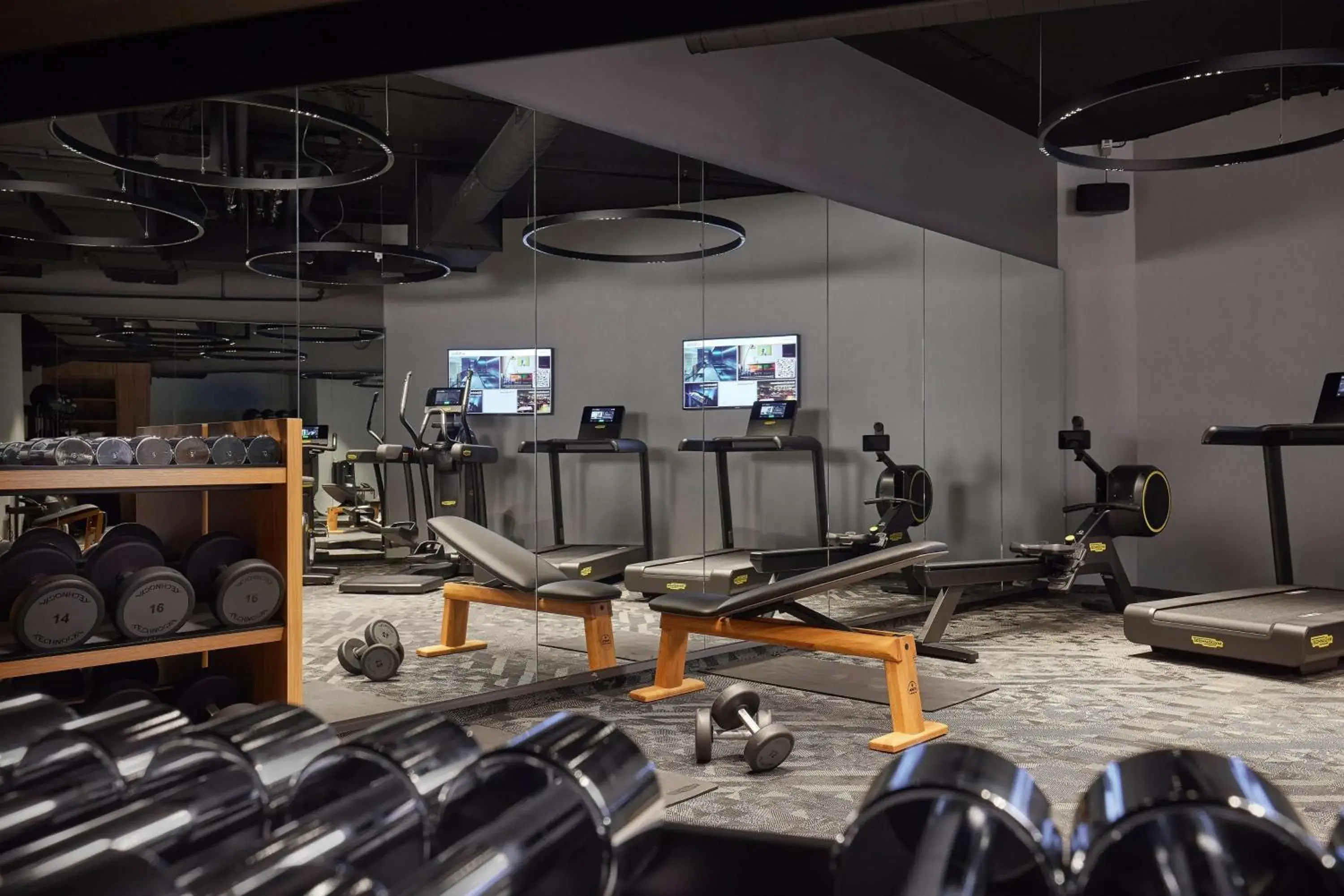 Spa and wellness centre/facilities in Adina Apartment Hotel Stuttgart Spa and wellness centre/facilities in Adina Apartment Hotel Stuttgart