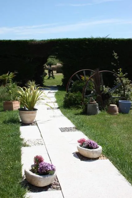 Chez Jocelyne Lhermite