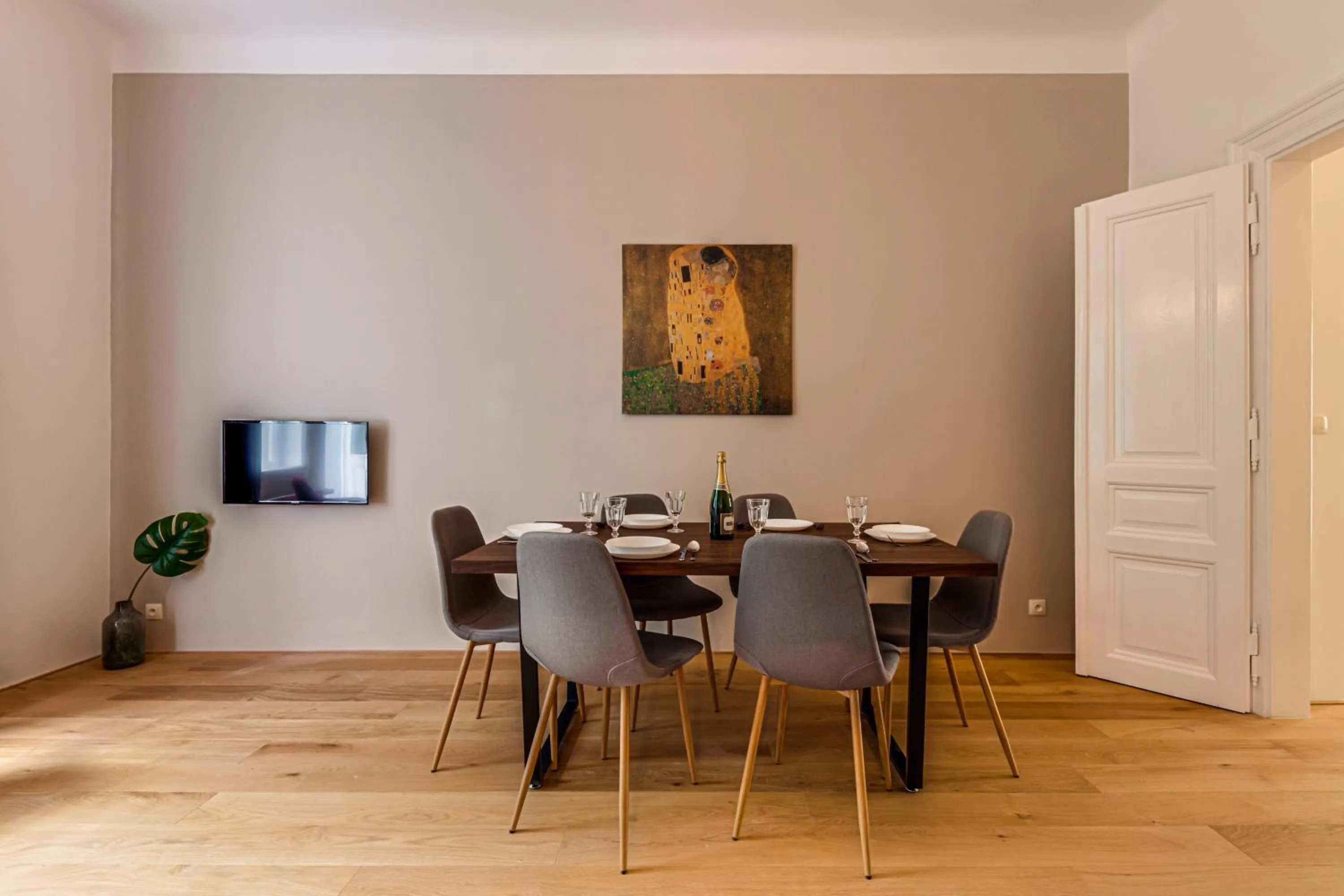 Kaizl Park Residence