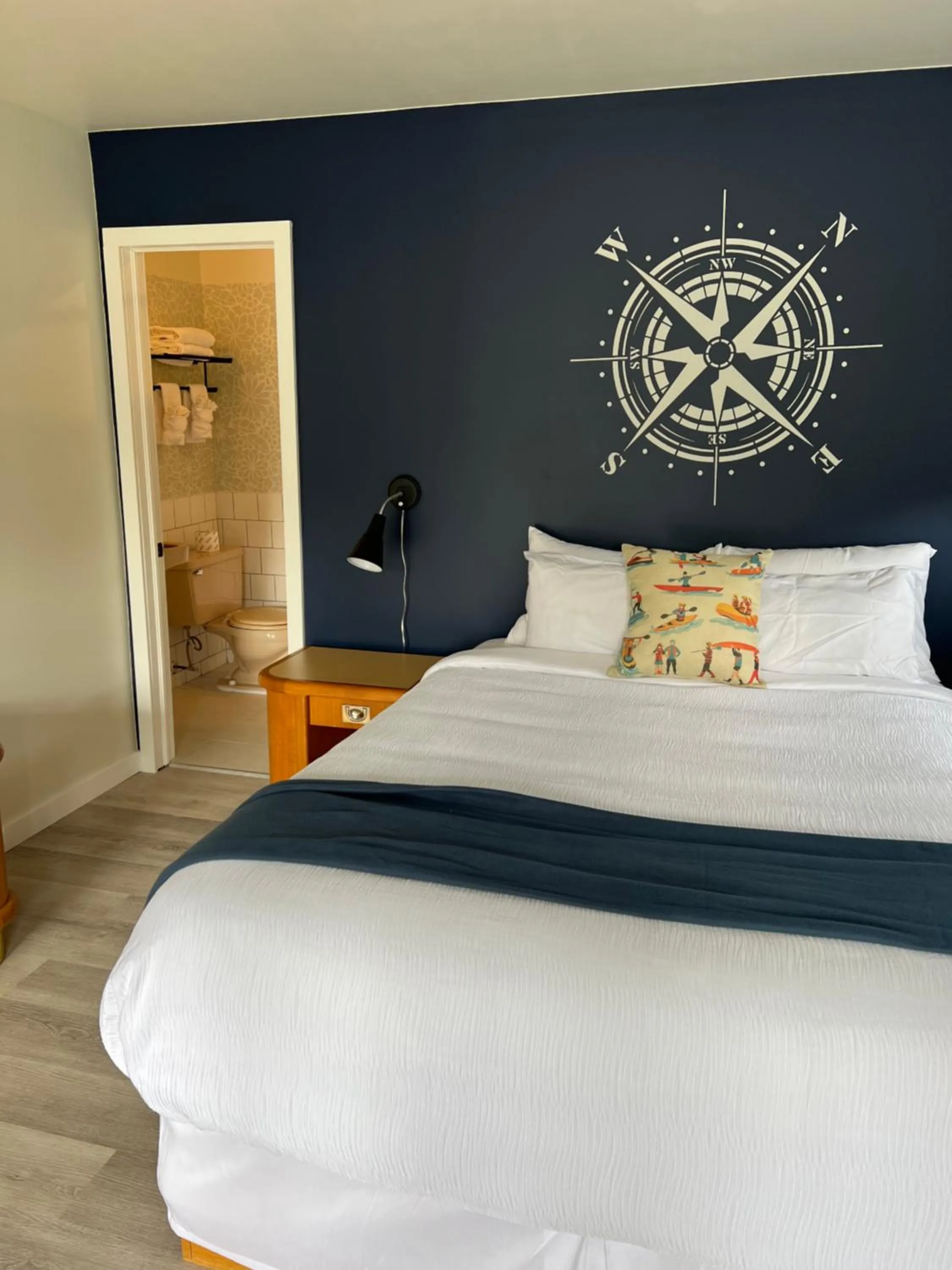 Kit Wat Motel & Marina