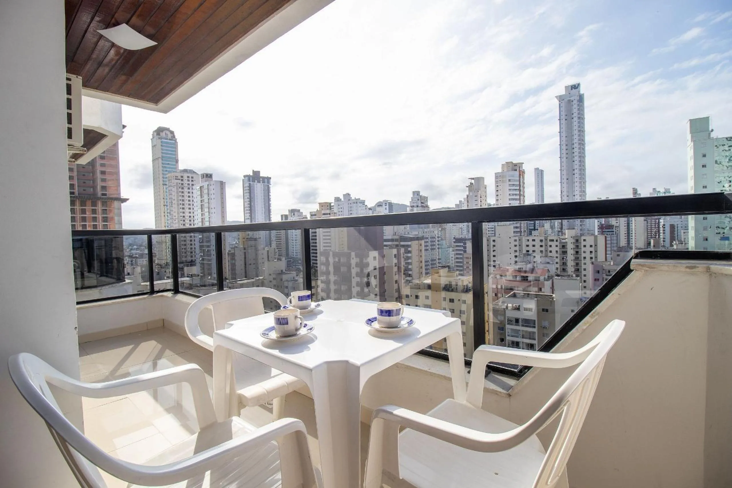 Balcony/Terrace in FNR133 - Linda Vista, Churrasqueira, TV Smart