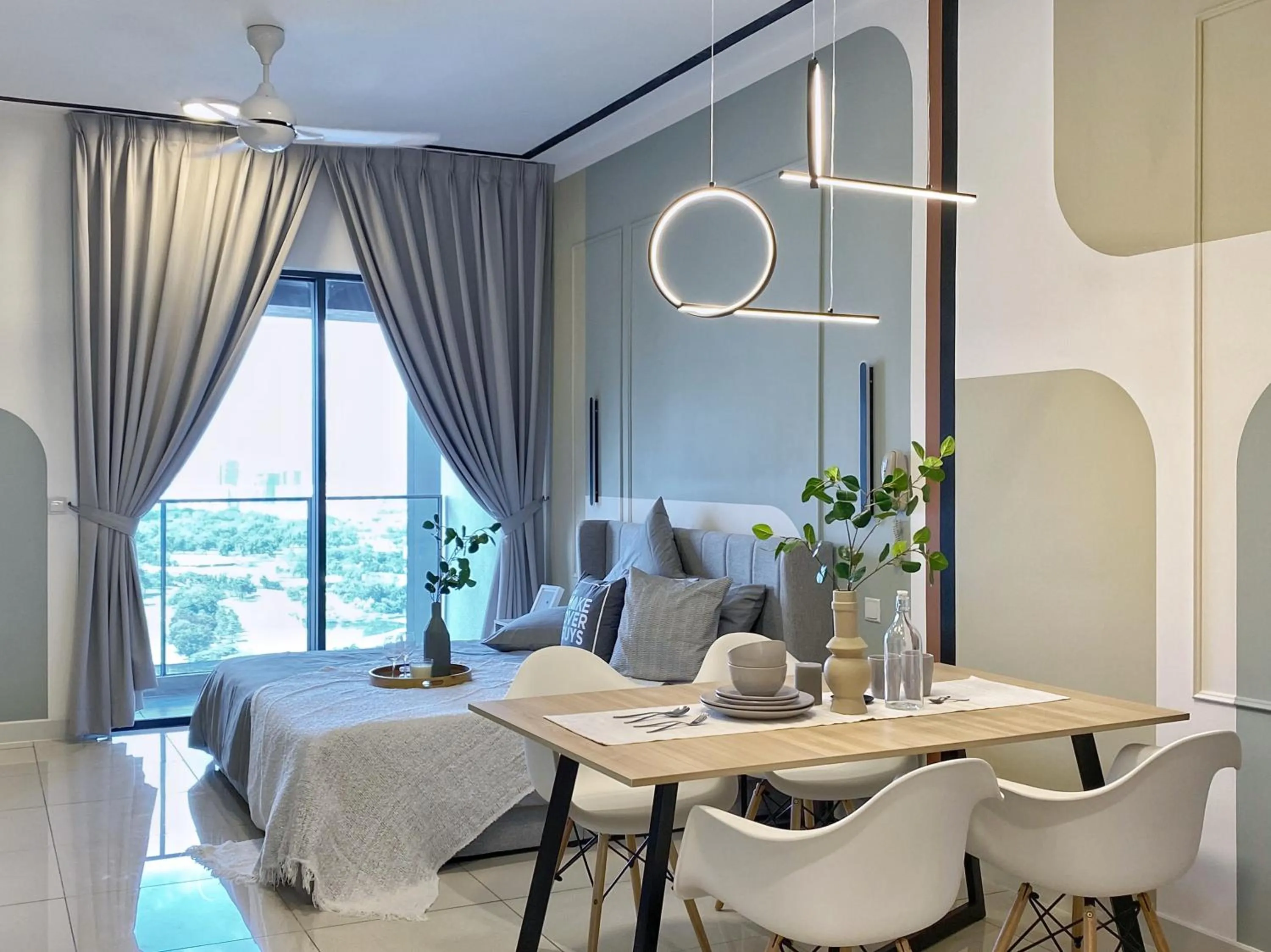 Dining area in Continew Residence by HomeBrickz