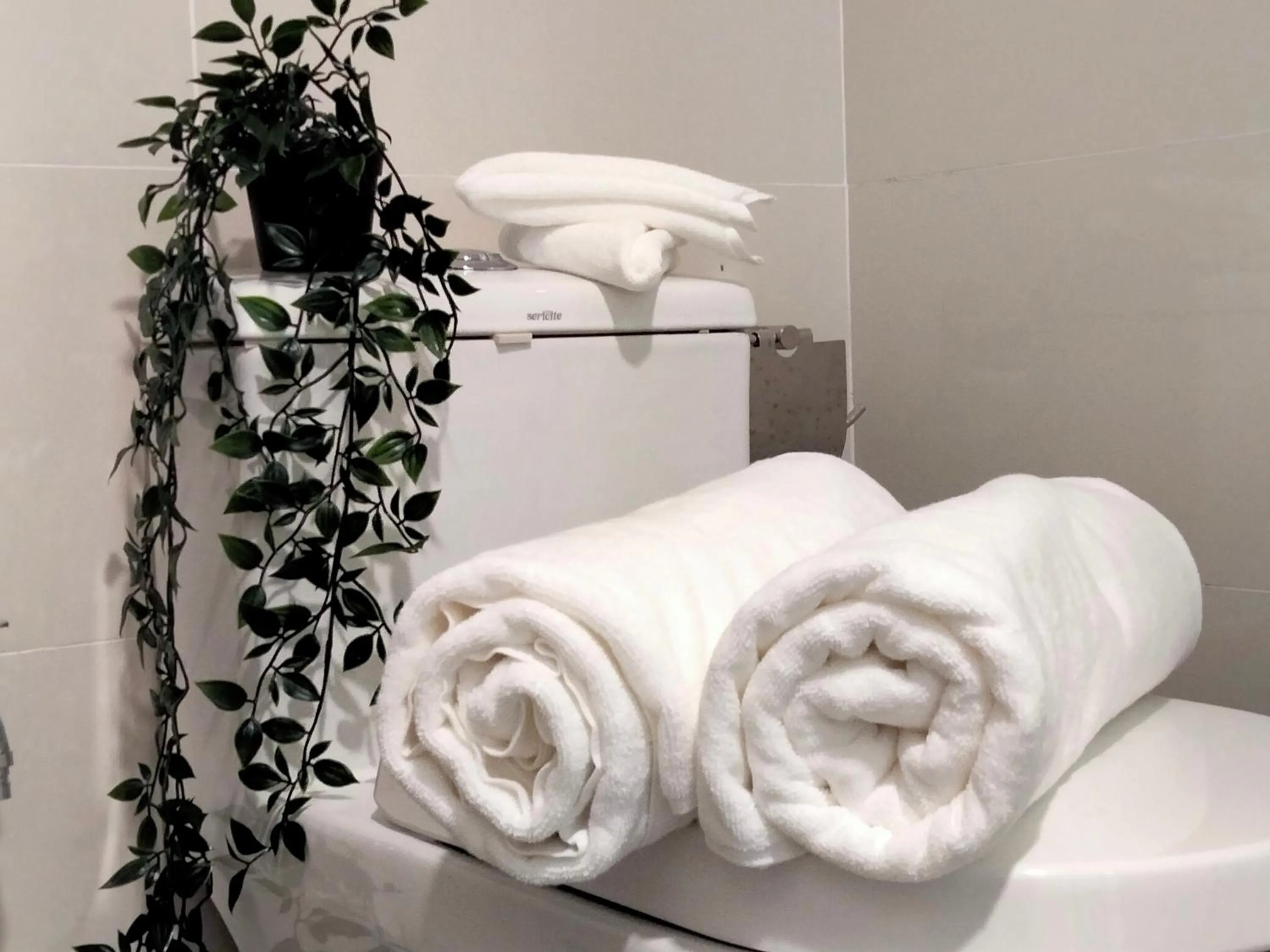 Property building in Continew Residence by HomeBrickz