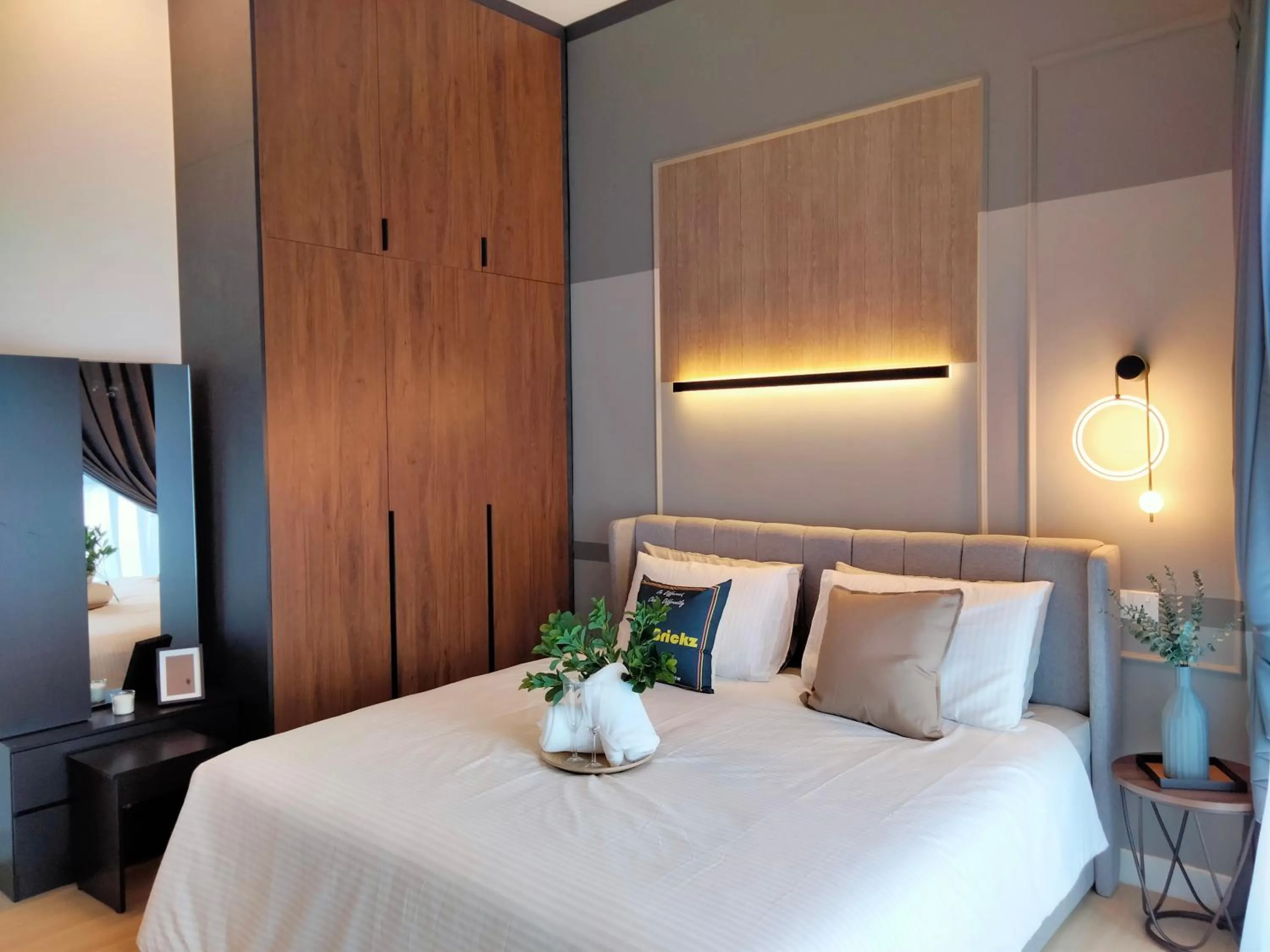 Bedroom, Bed in Continew Residence by HomeBrickz