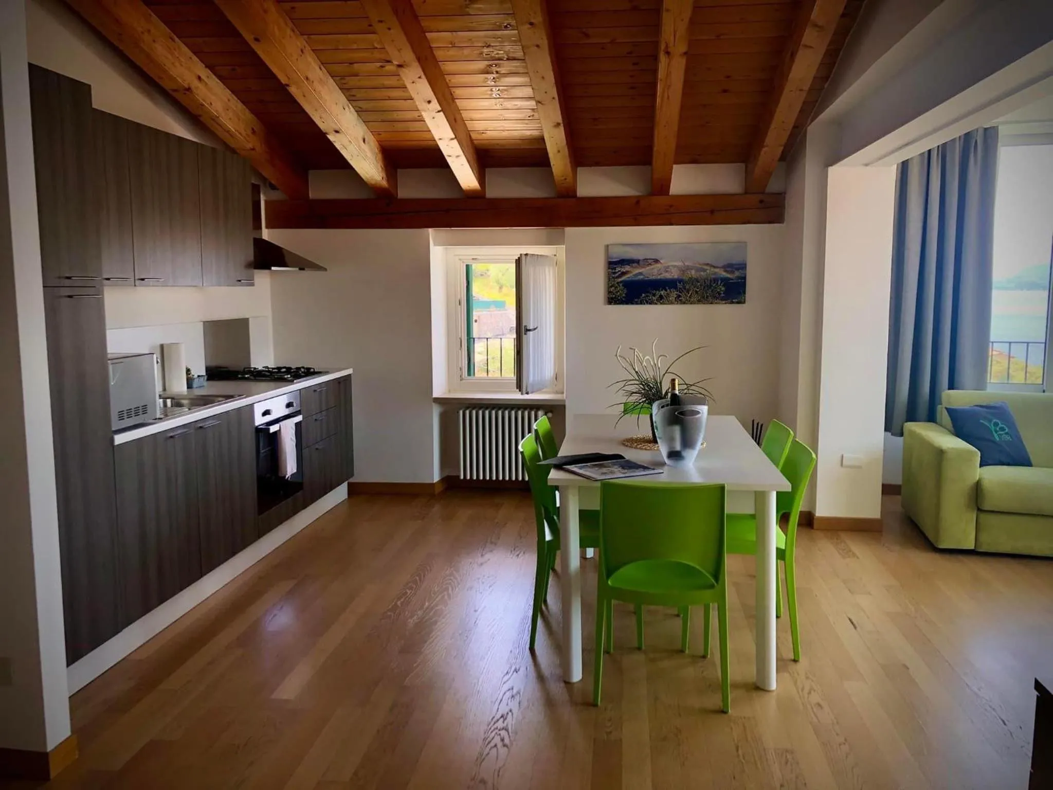 Kitchen or kitchenette in Villa Borgo Borago