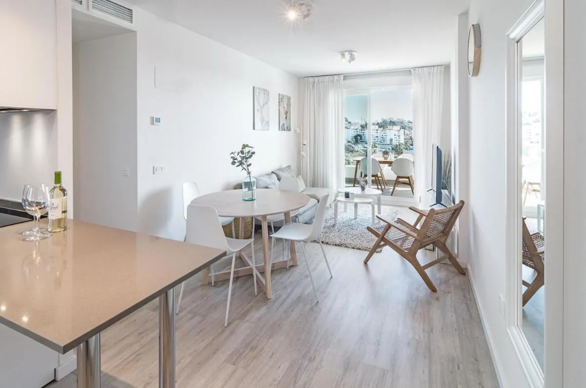 Other in JG- Top modern apartment in Nueva Andalucia
