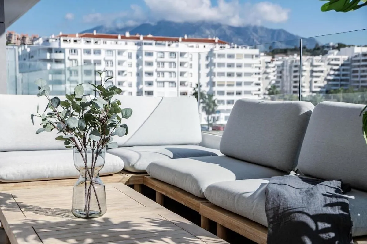 Other in JG- Top modern apartment in Nueva Andalucia