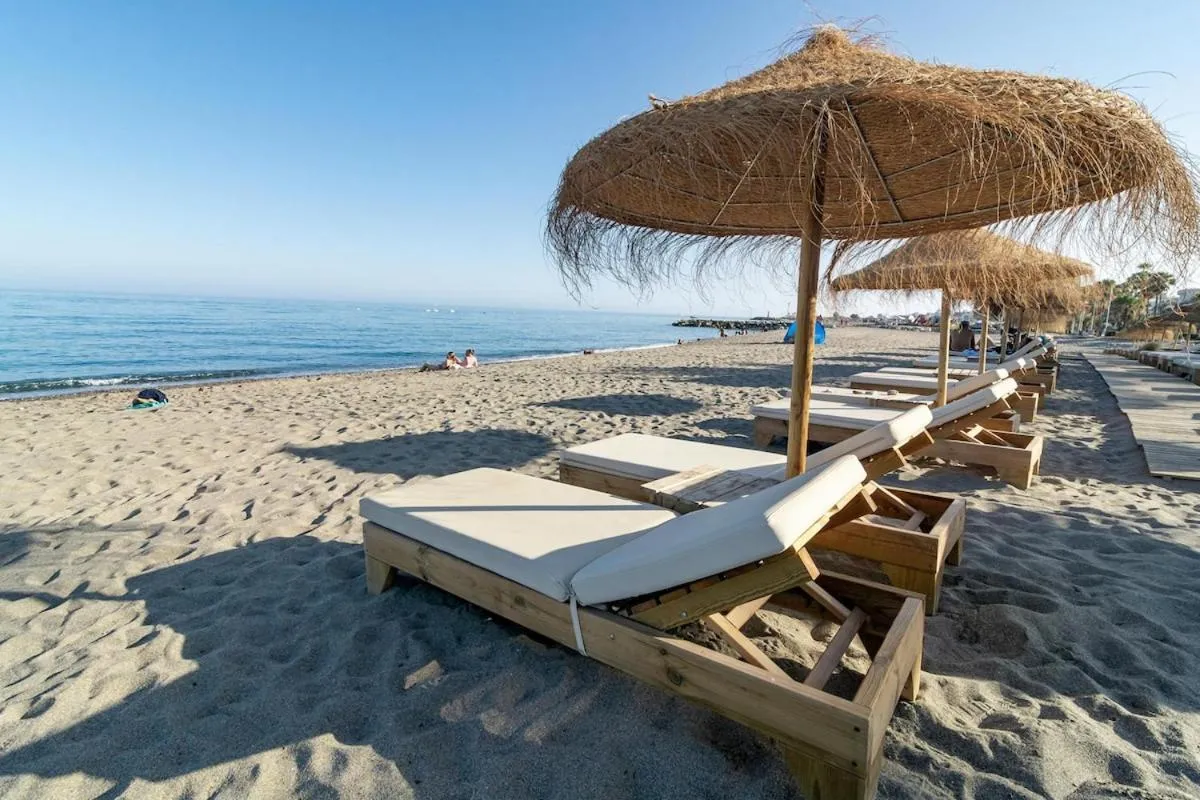 Other in JG- Top modern apartment in Nueva Andalucia