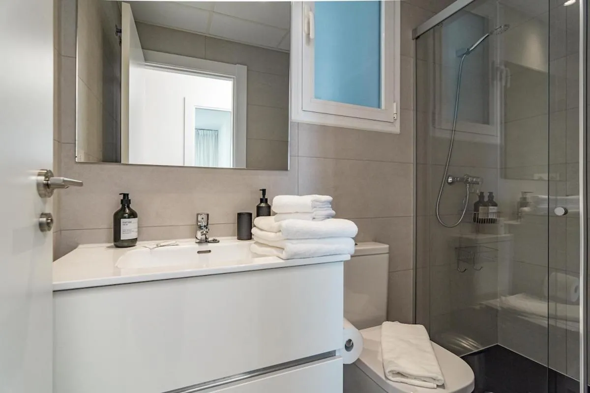 Other in JG- Top modern apartment in Nueva Andalucia